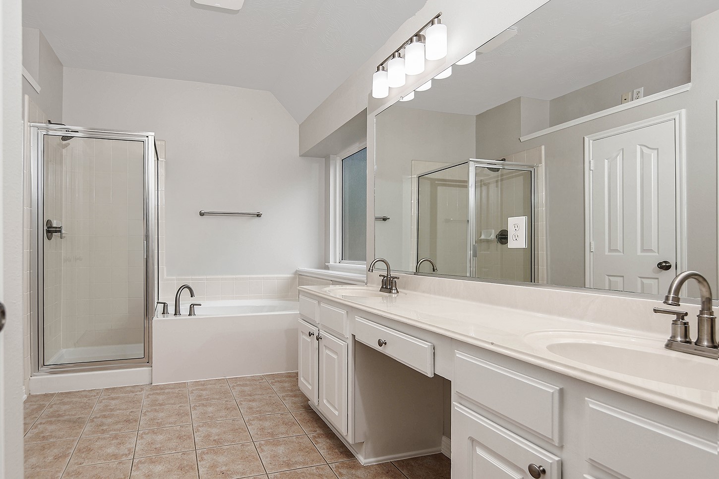 11 Fair Light Property Photo 15