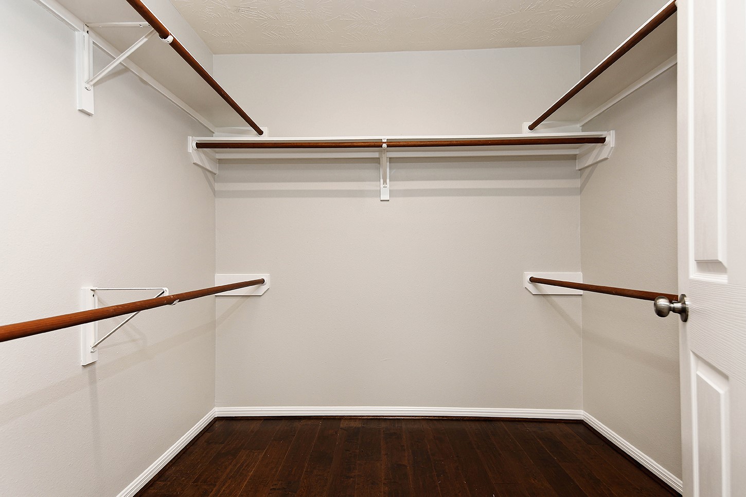 11 Fair Light Property Photo 16