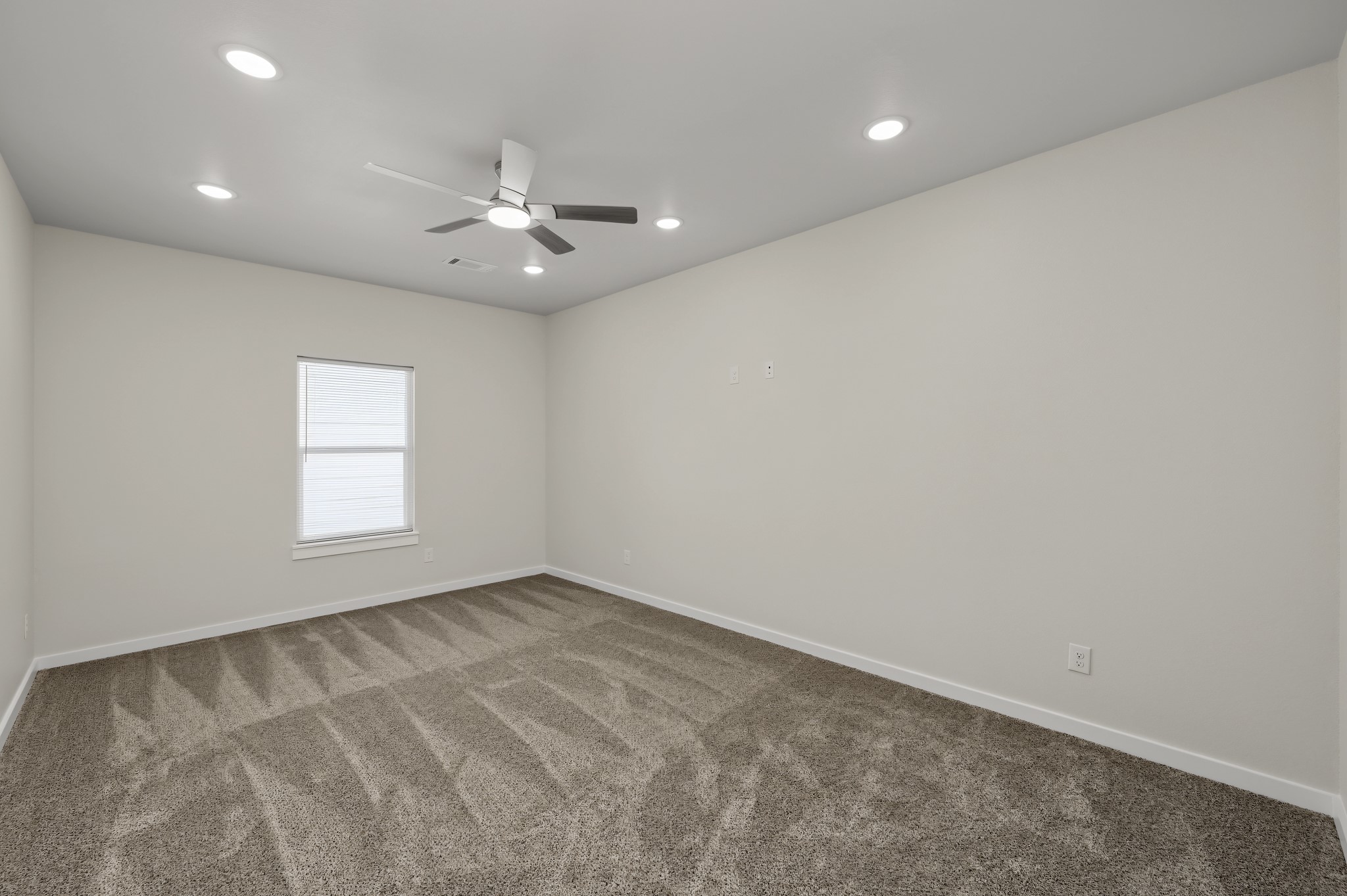 117 Sun City Lane Property Photo 25