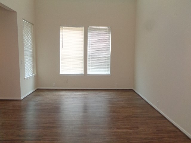 2831 Feather Green Trail Property Photo 18
