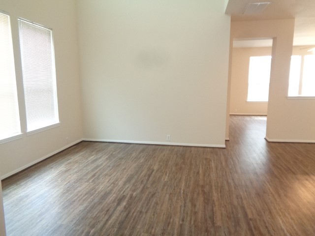 2831 Feather Green Trail Property Photo 19