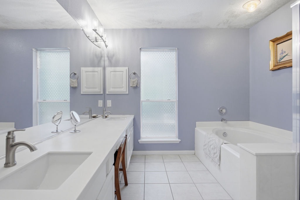 6 Wind Poppy Court Property Photo 16