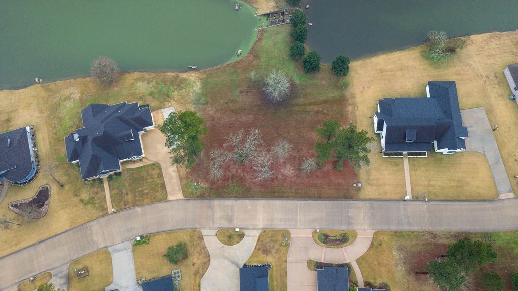 106 Southern Hills Drive Property Photo 5