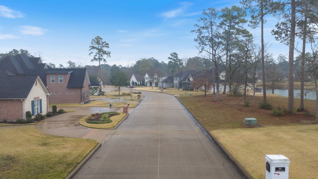 106 Southern Hills Drive Property Photo 13