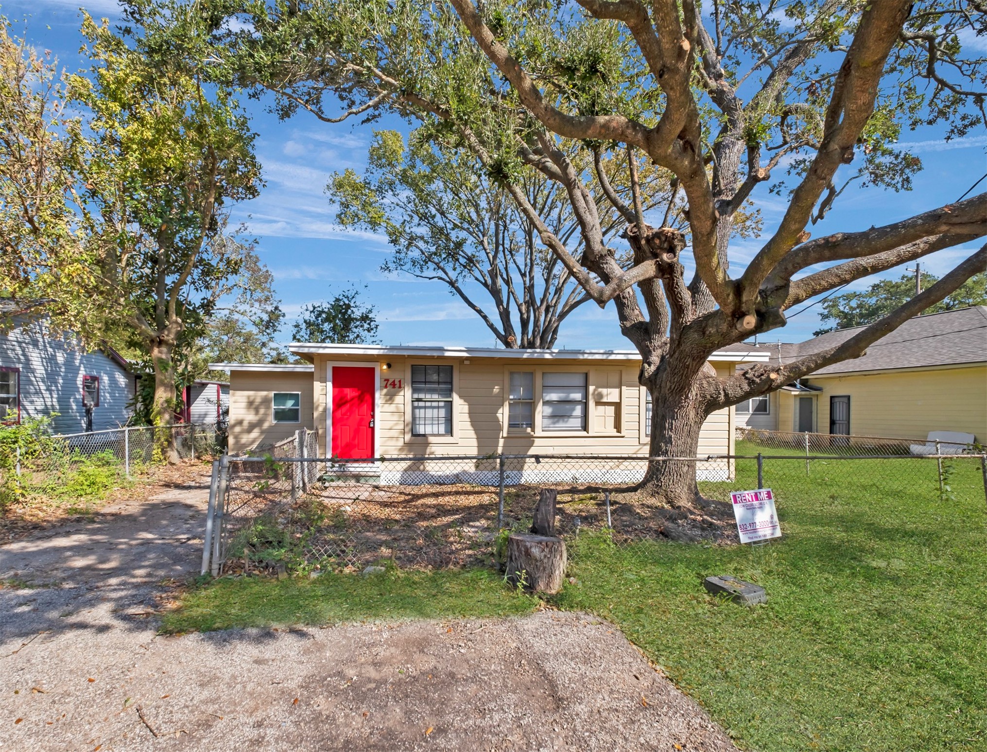 741 Vine Street Property Photo 1