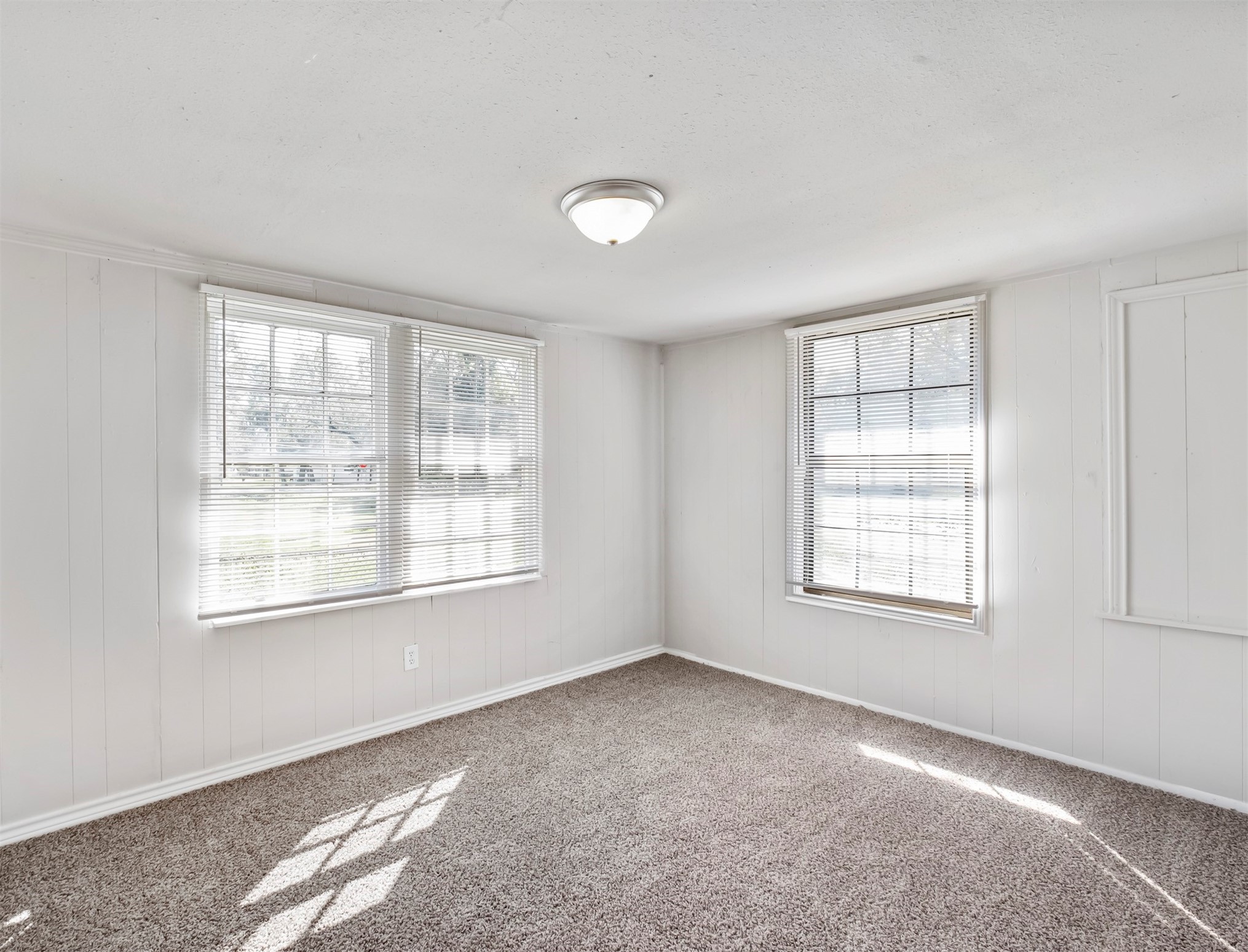 741 Vine Street Property Photo 7