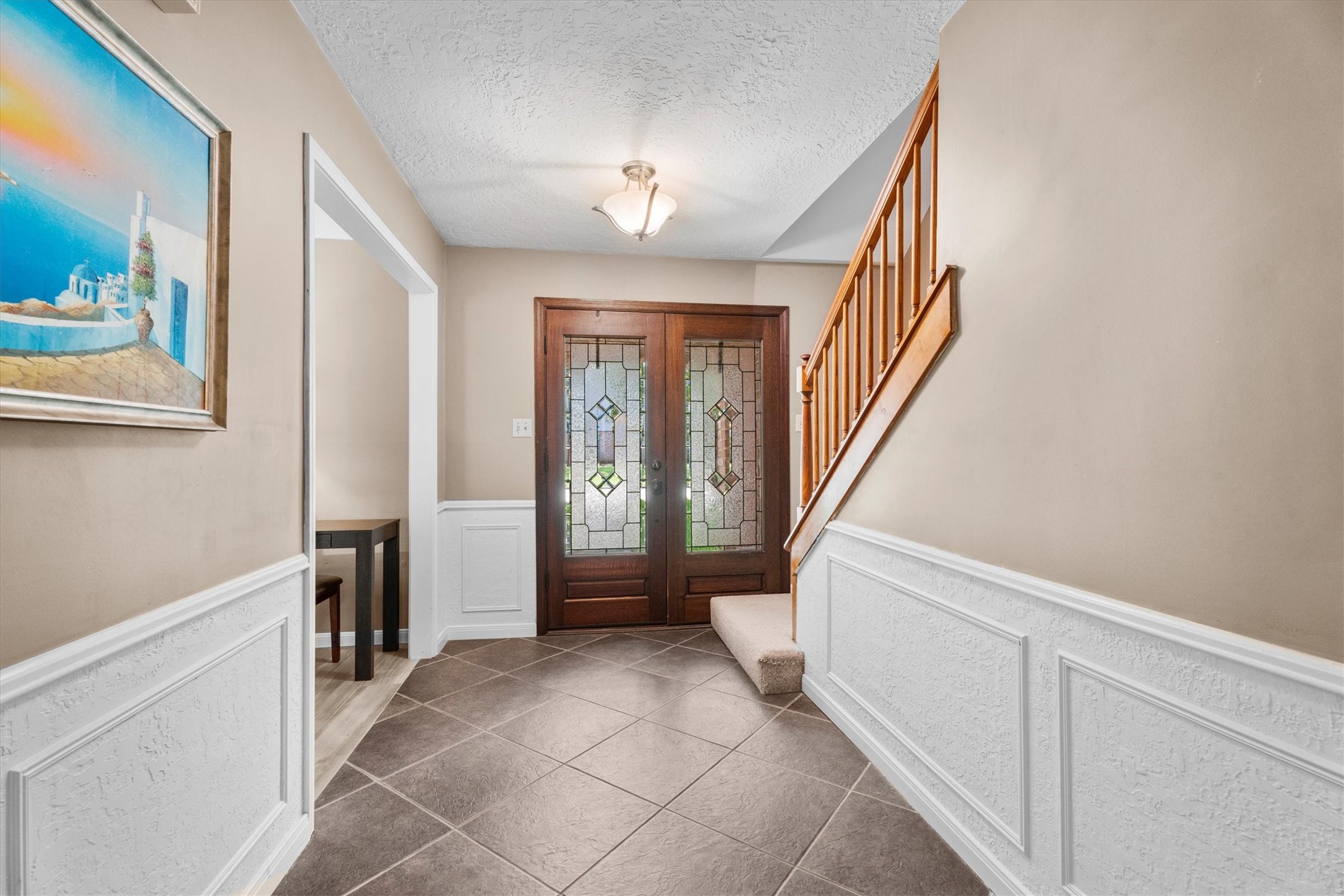 8238 Theisswood Road Property Photo 6