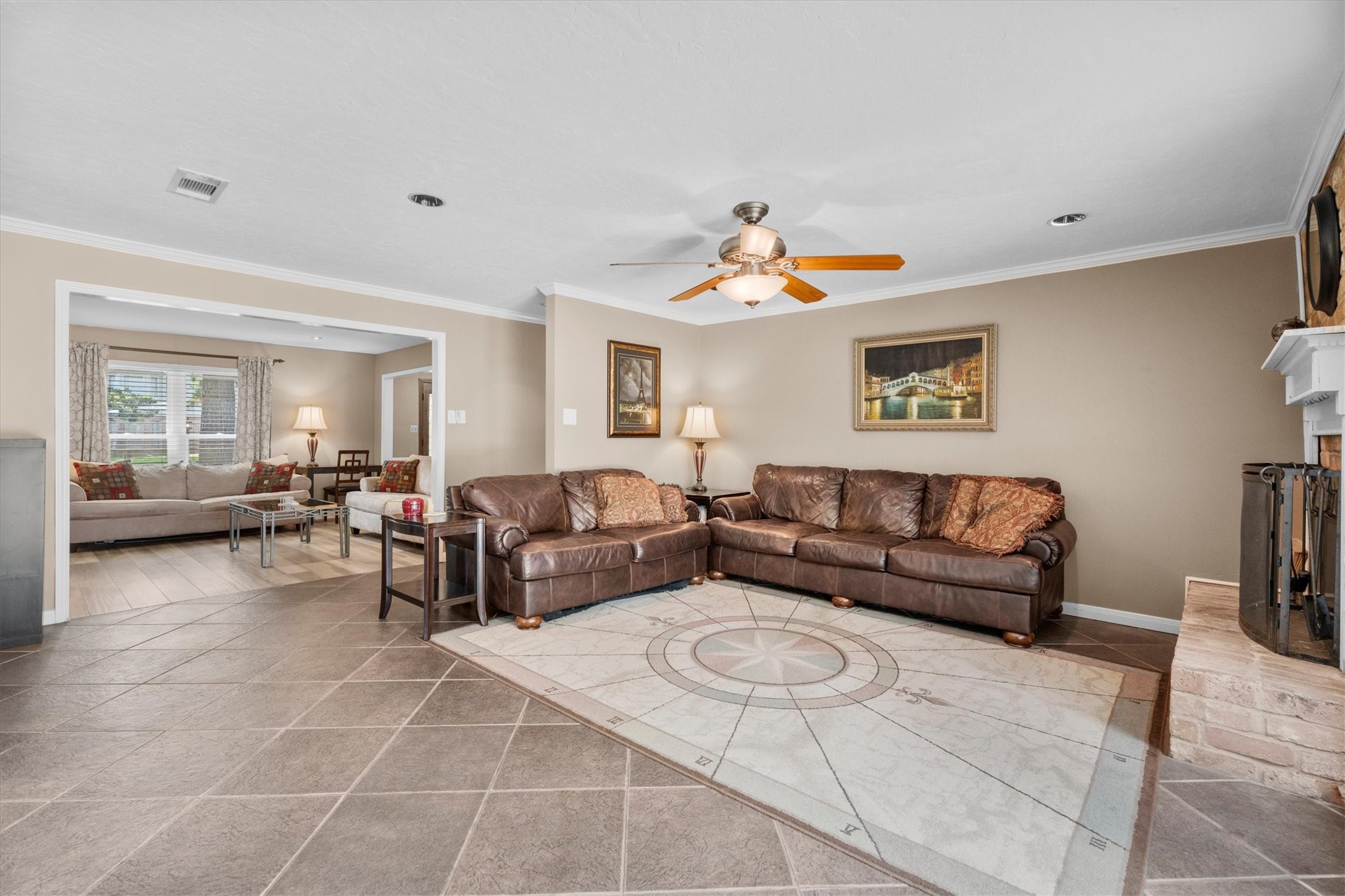 8238 Theisswood Road Property Photo 13