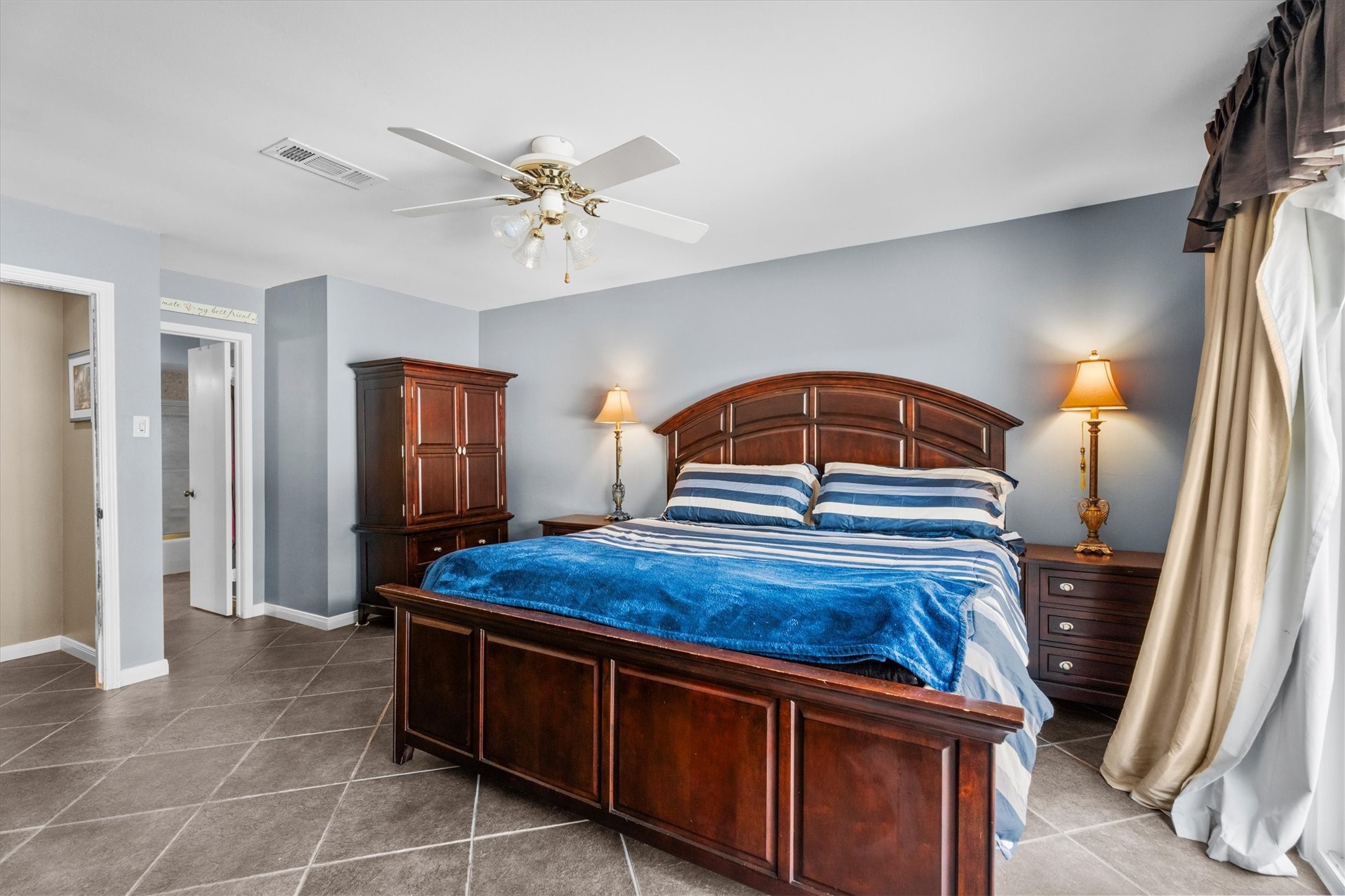 8238 Theisswood Road Property Photo 19