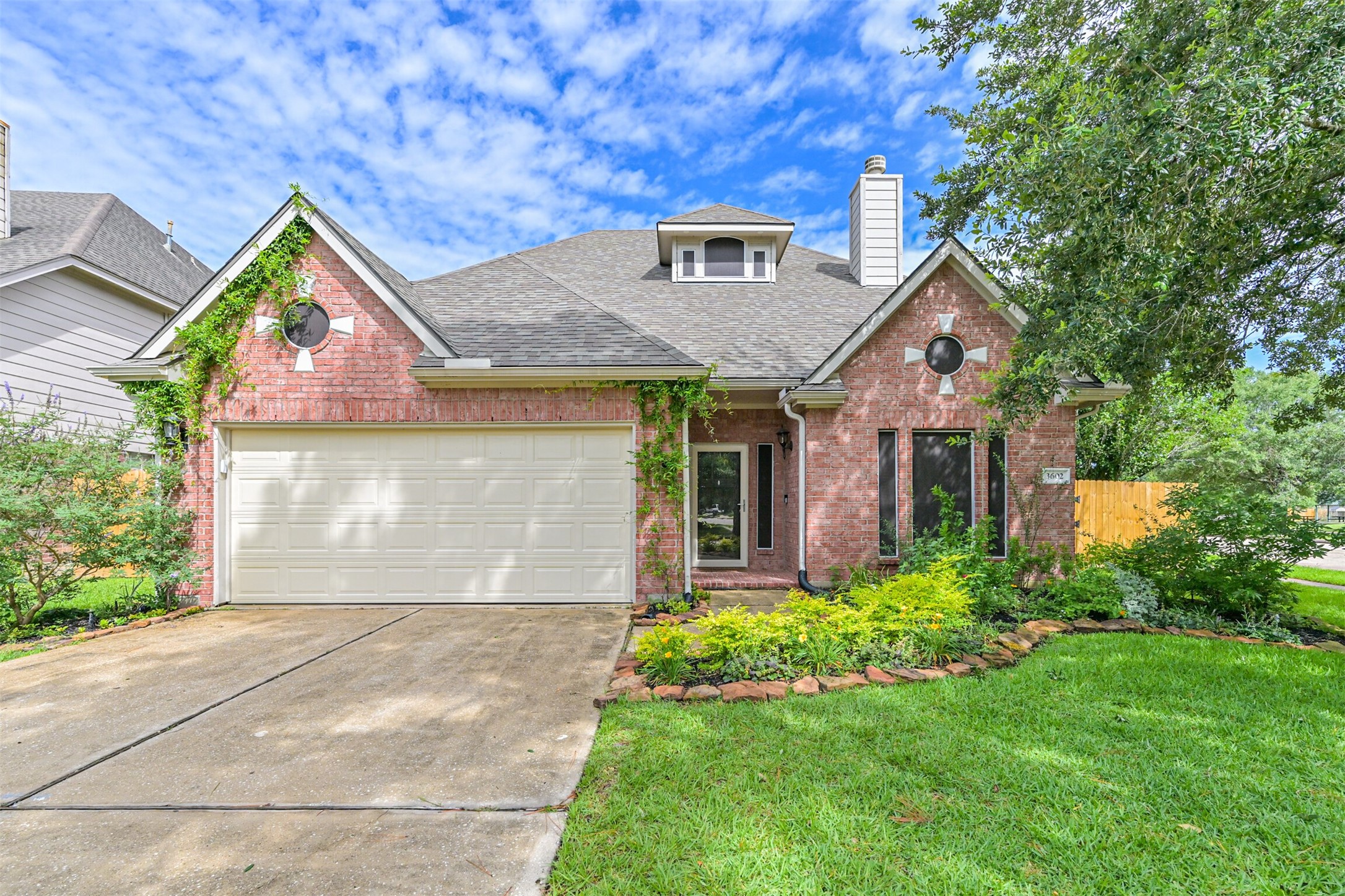 3602 Pine Stream Drive