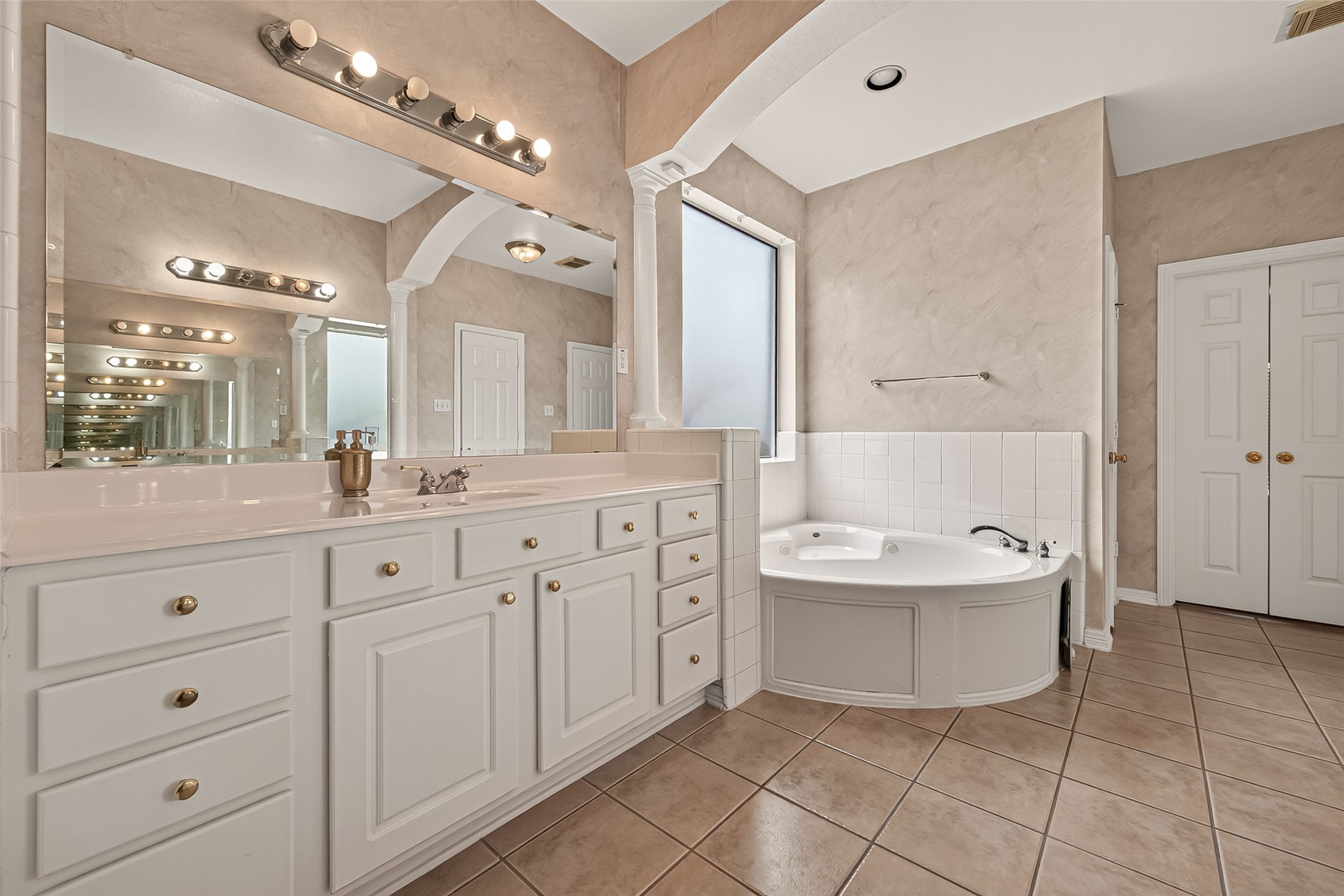 4343 Millers Creek Court Property Photo 44