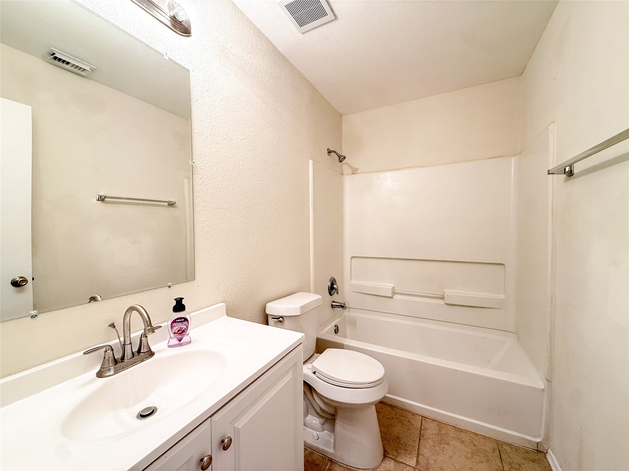 1023 Verde Trails Drive Property Photo 4