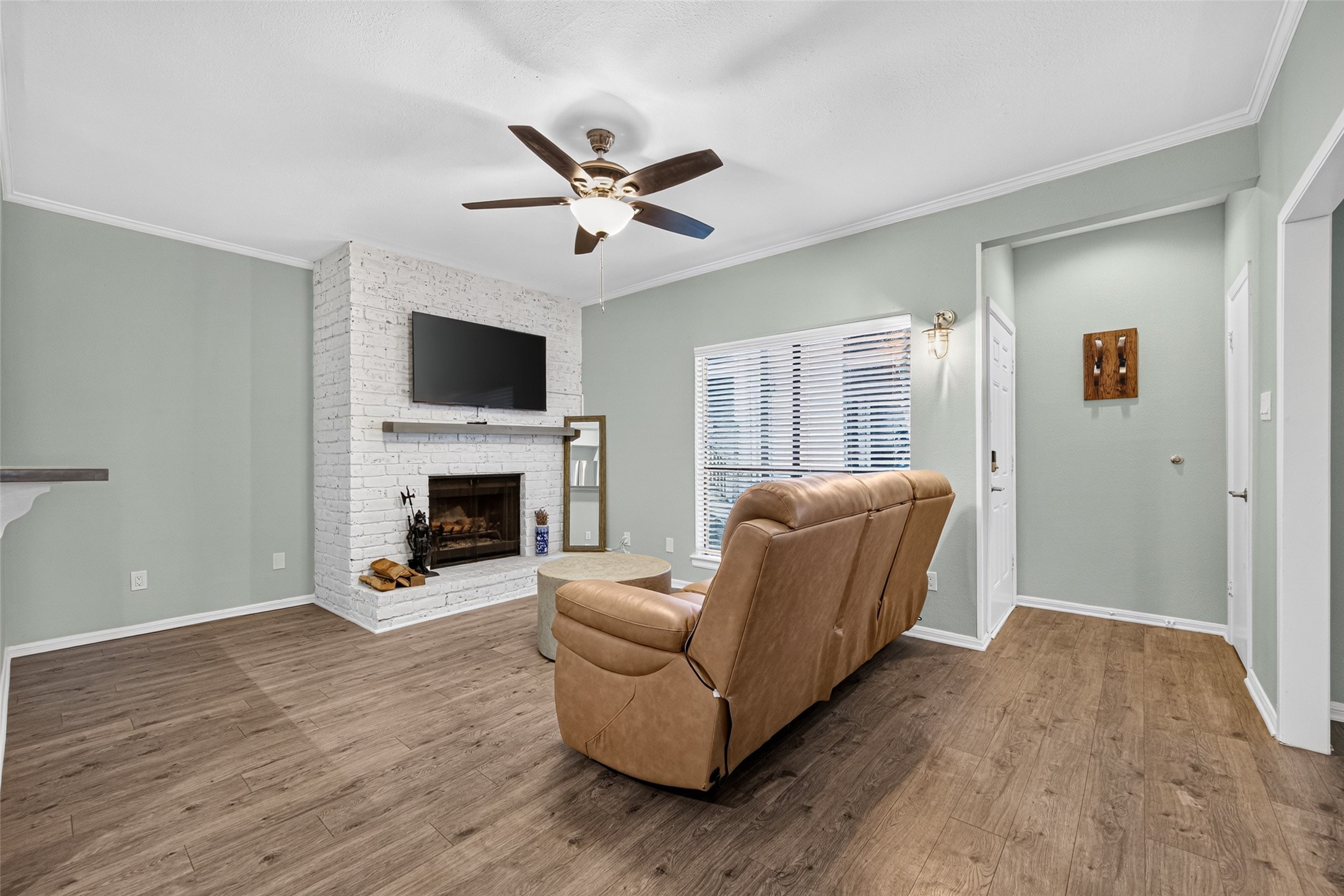 2001 Bering Drive 3d Property Photo 2