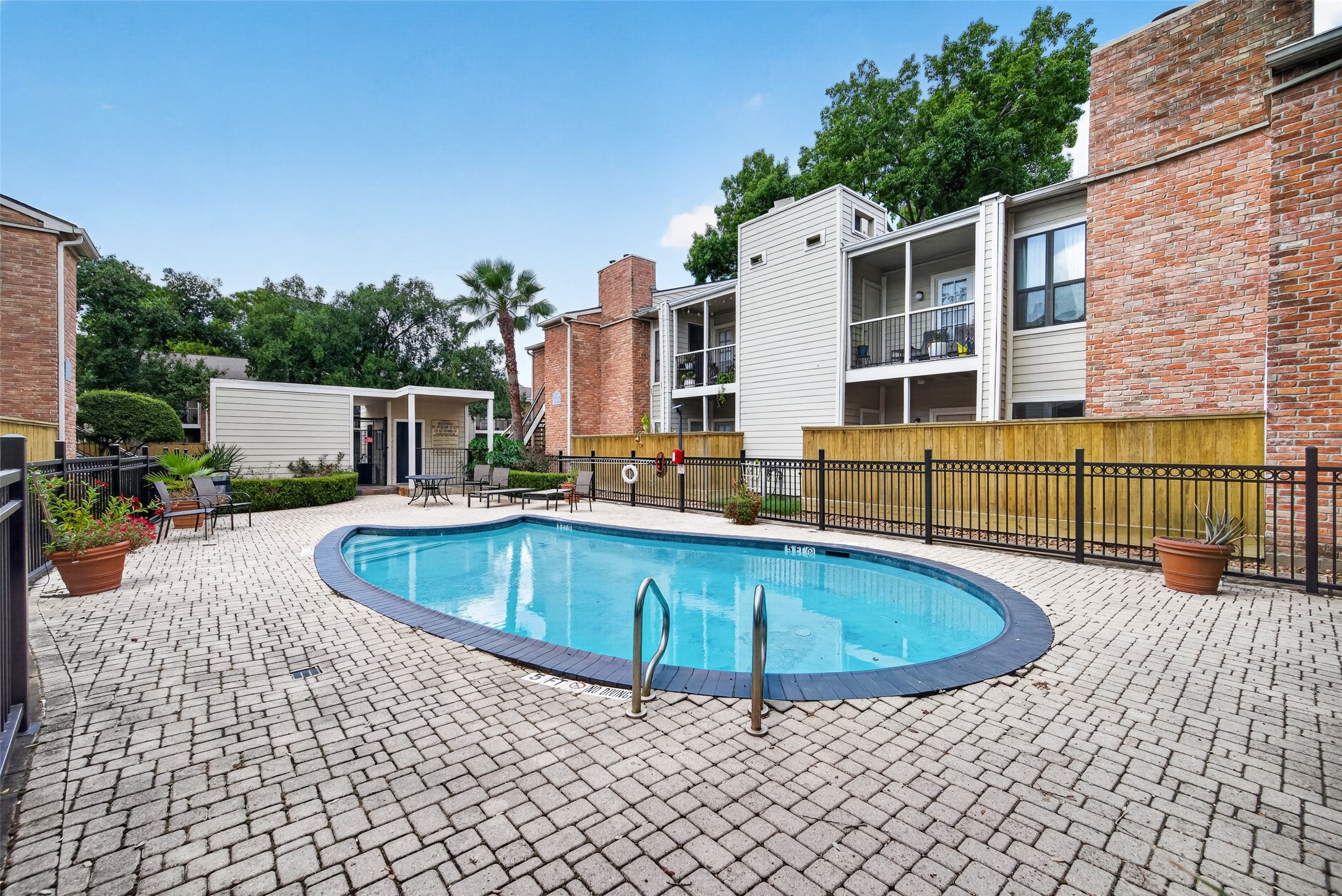 2001 Bering Drive 3d Property Photo 28