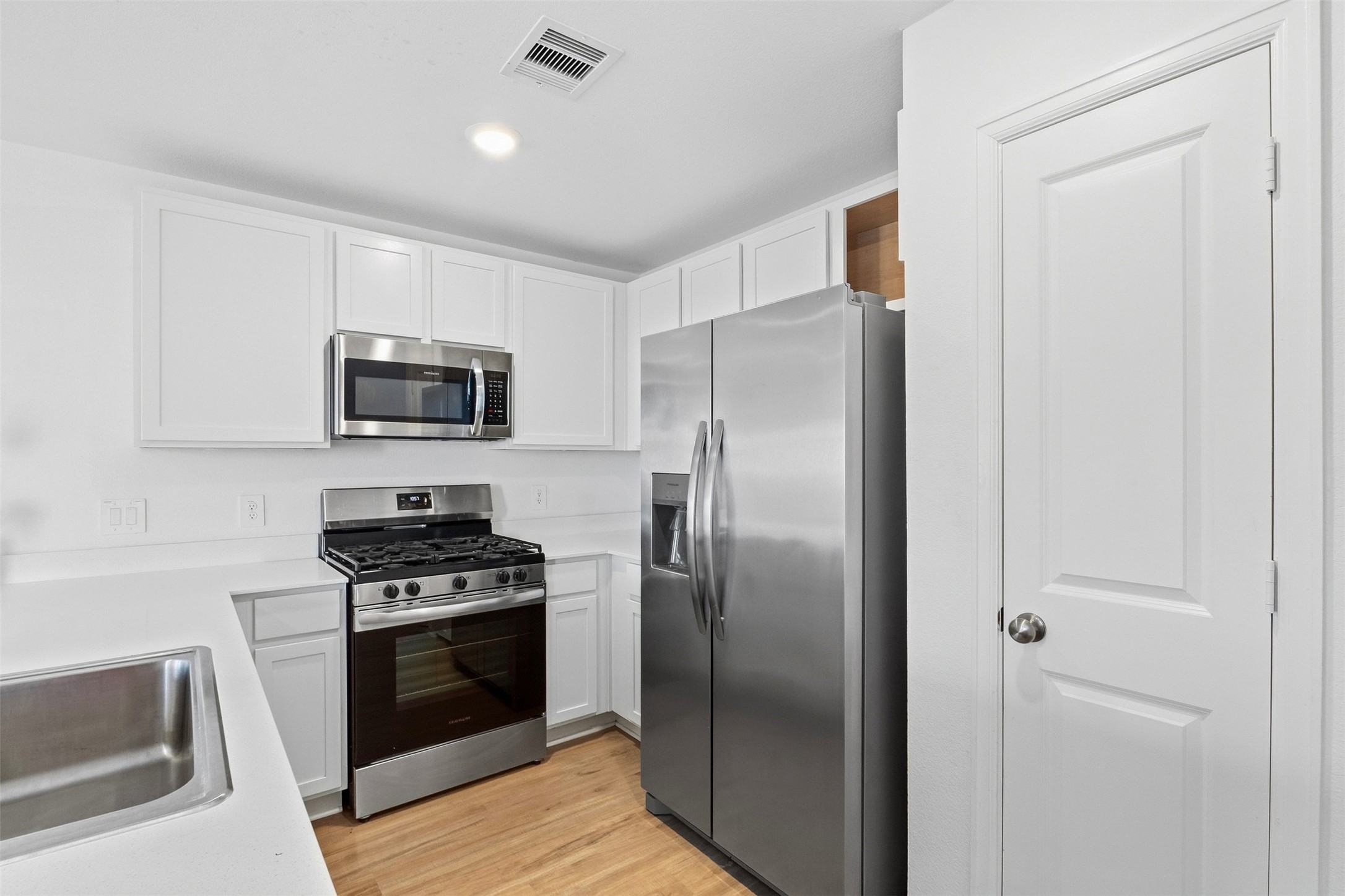 309 Birch Blossom Path Property Photo 10