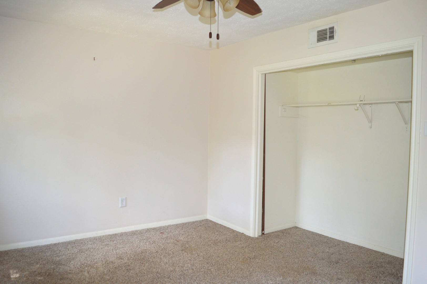 314 Tara Park Property Photo 27