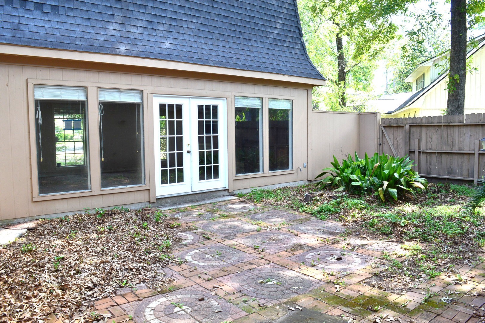 314 Tara Park Property Photo 28