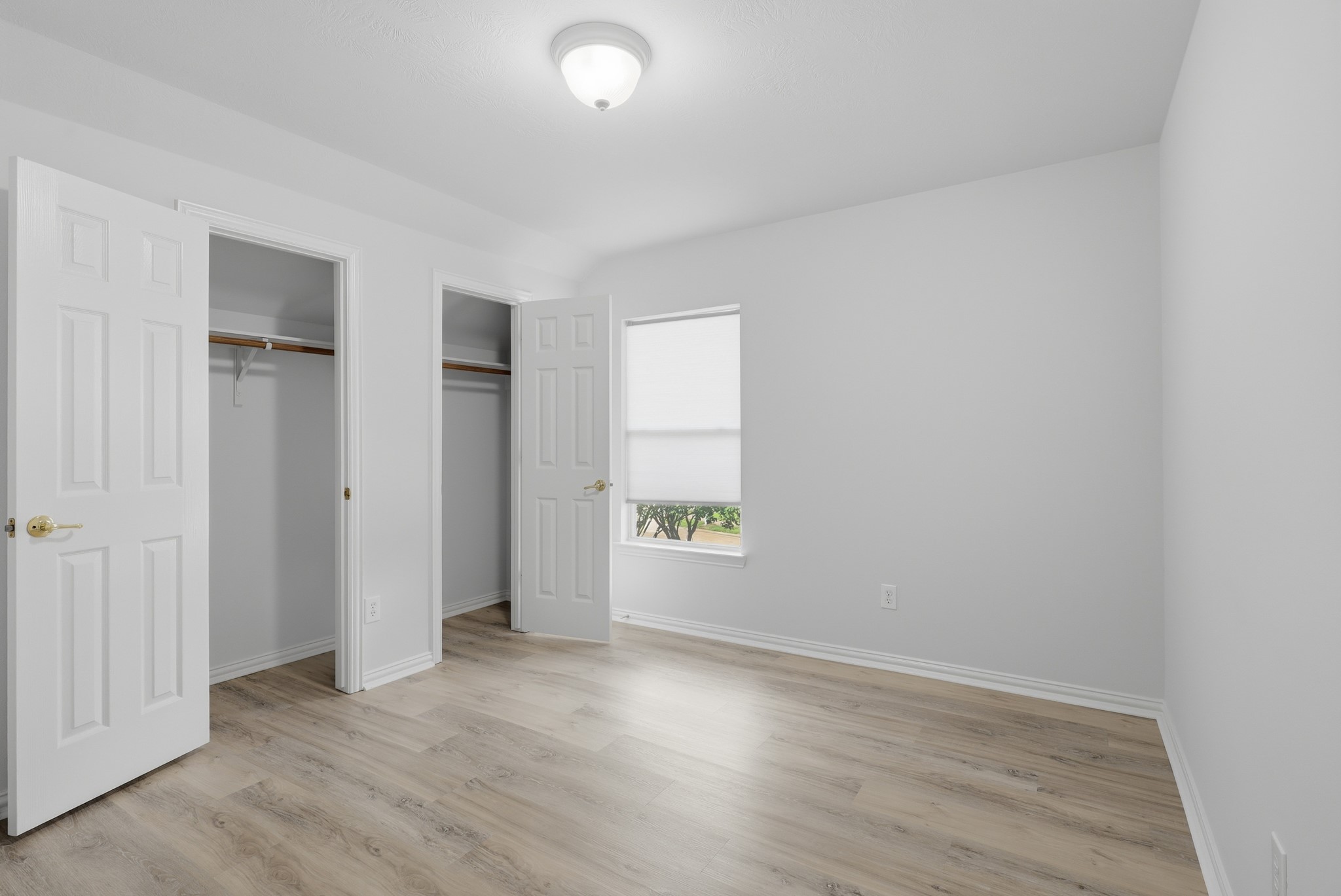 15902 Emerald Briar Lane Property Photo 19