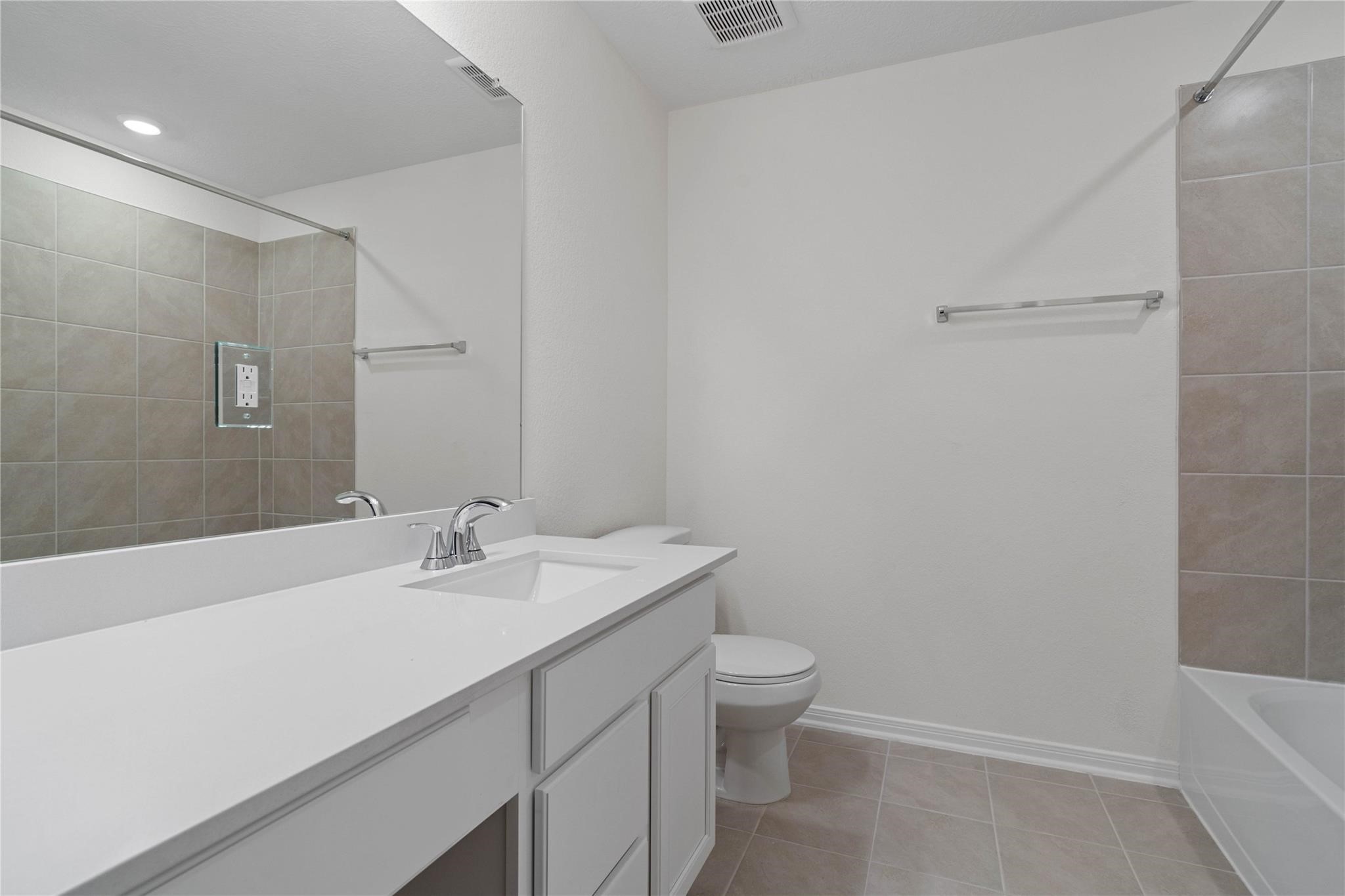 7631 Coral Key Drive Property Photo 11