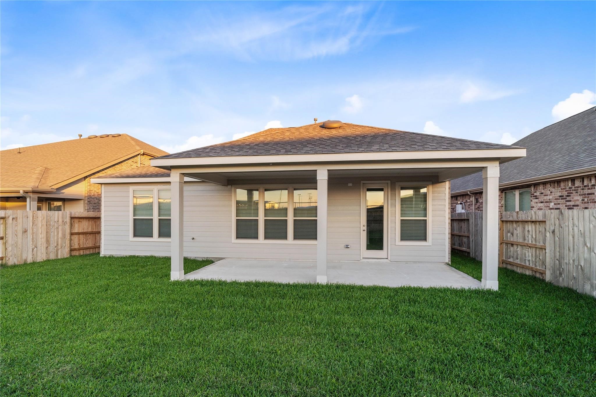 7631 Coral Key Drive Property Photo 13