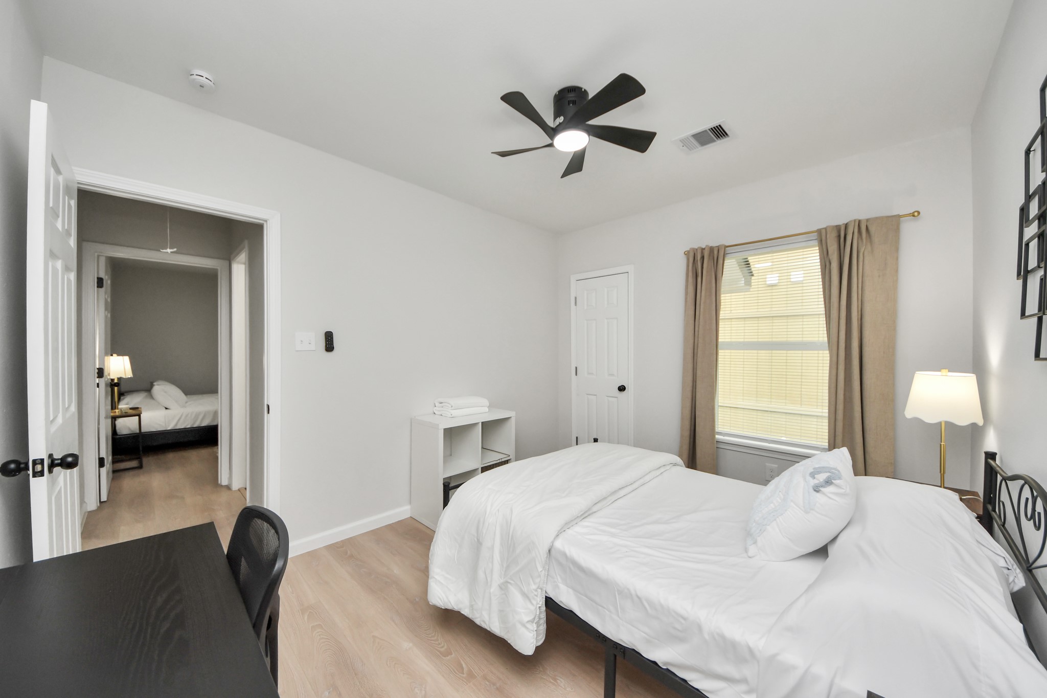 2811 Winbern Street Property Photo 26