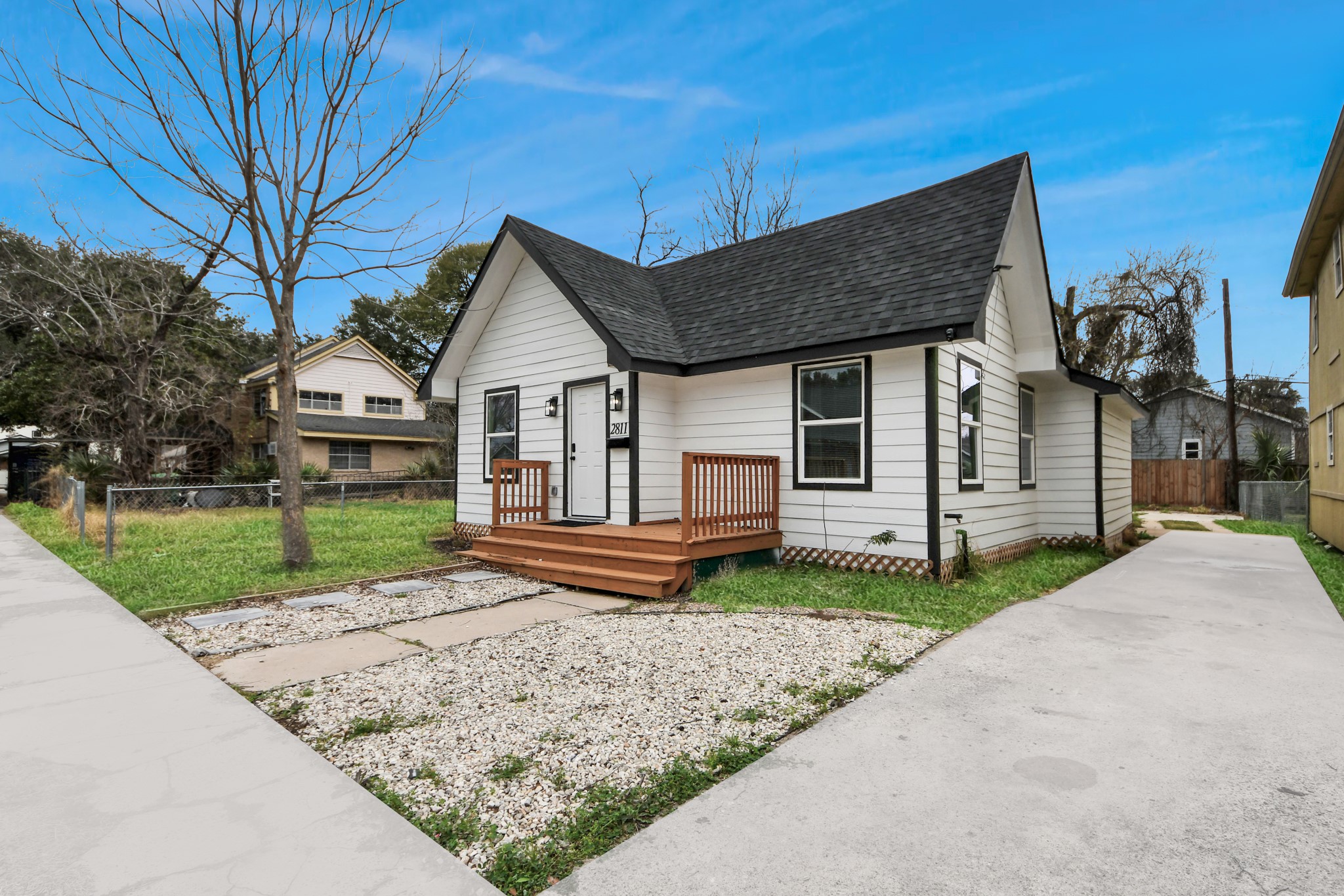2811 Winbern Street Property Photo 47