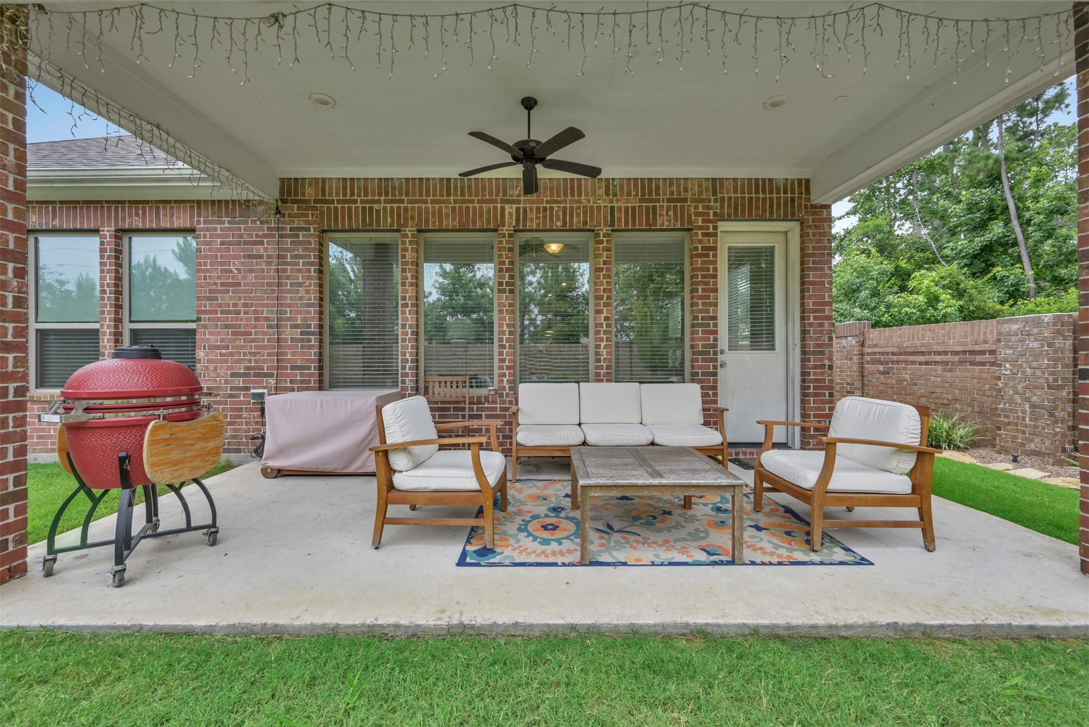 4205 Grand Oaks Wind Property Photo 27