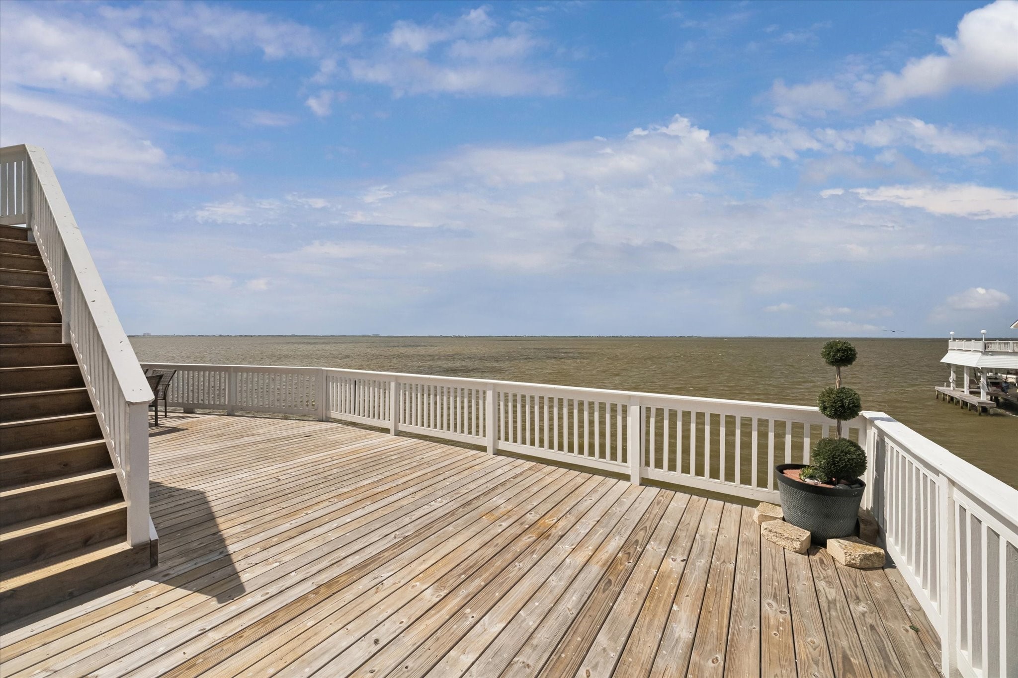106 Quayside Drive Property Photo 28