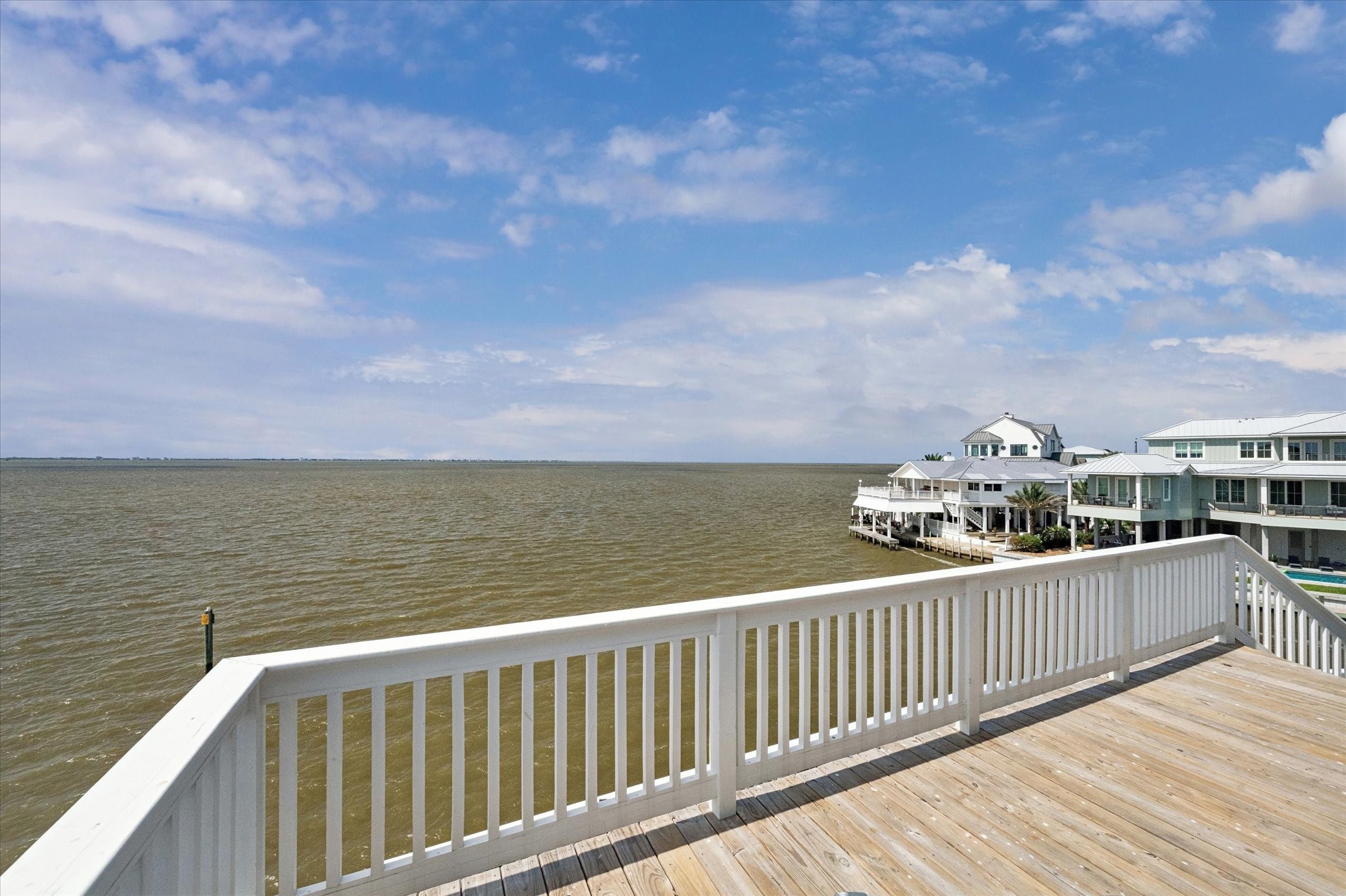 106 Quayside Drive Property Photo 30