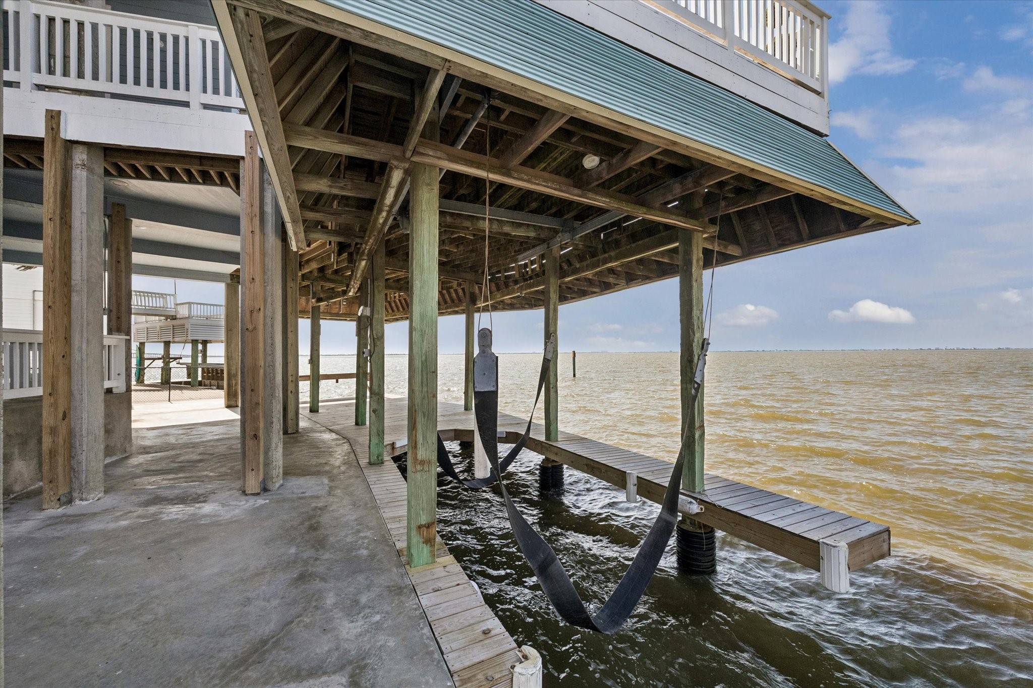 106 Quayside Drive Property Photo 32