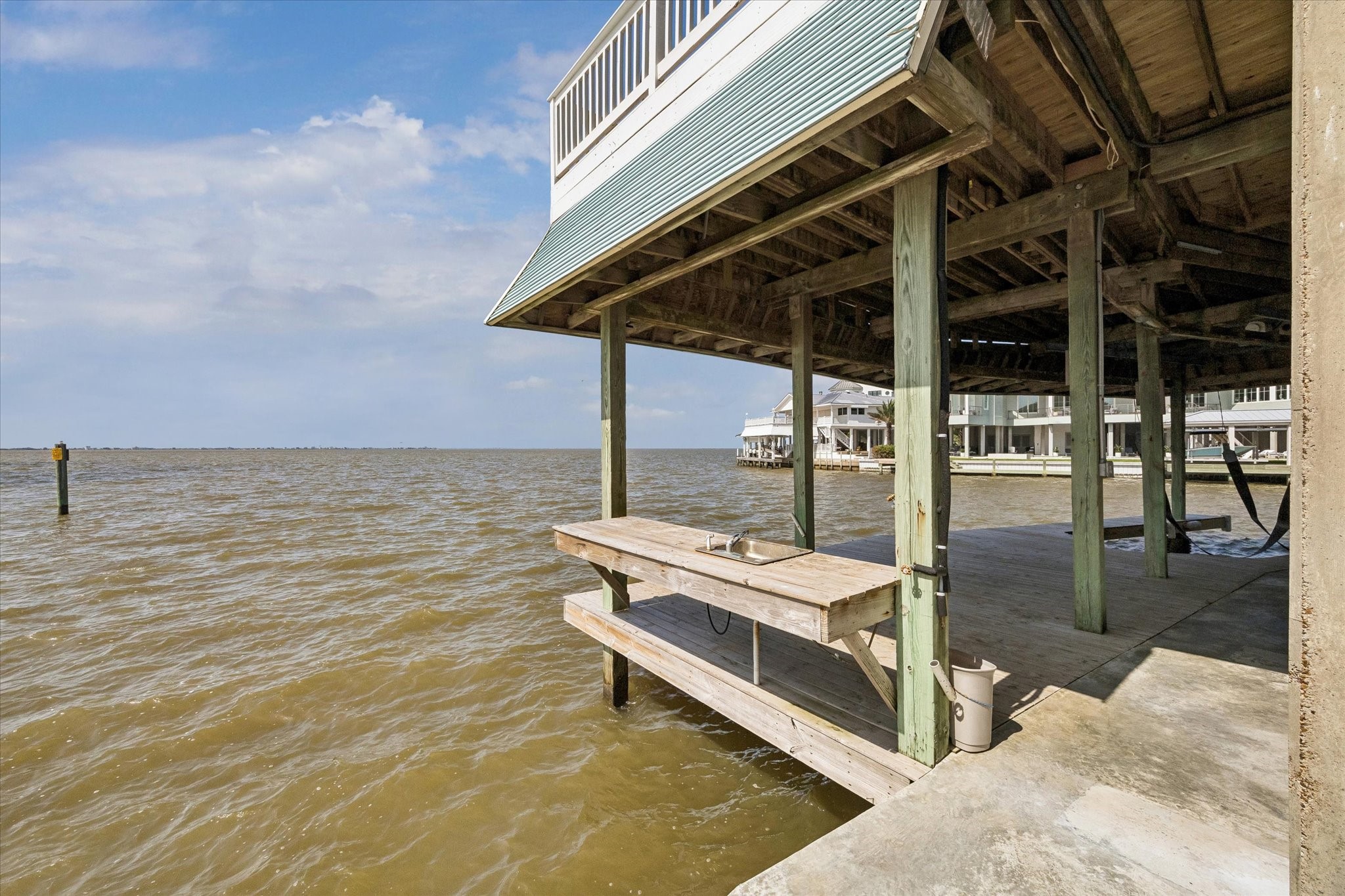 106 Quayside Drive Property Photo 33