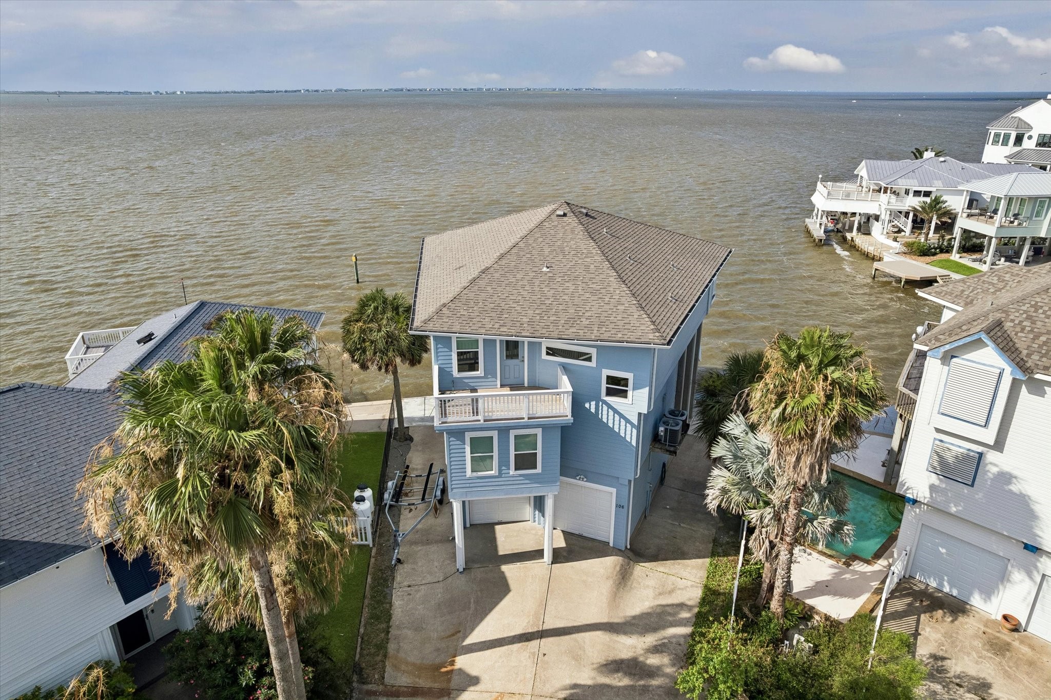 106 Quayside Drive Property Photo 34