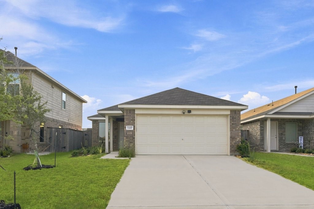 7227 Gorrion Drive Property Photo 1