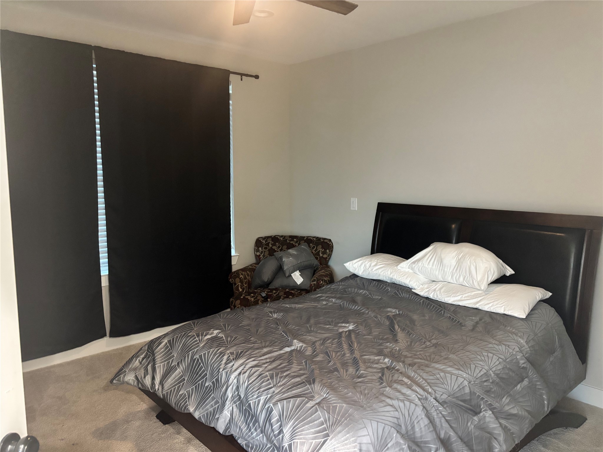 6831 Paris Street Property Photo 9