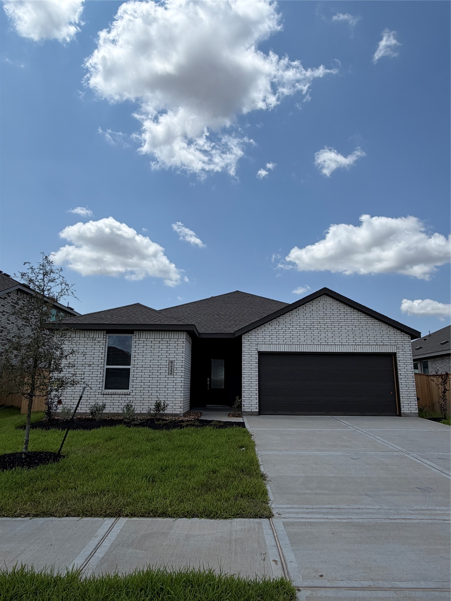 8222 Rustic Pine Trail Property Photo 1