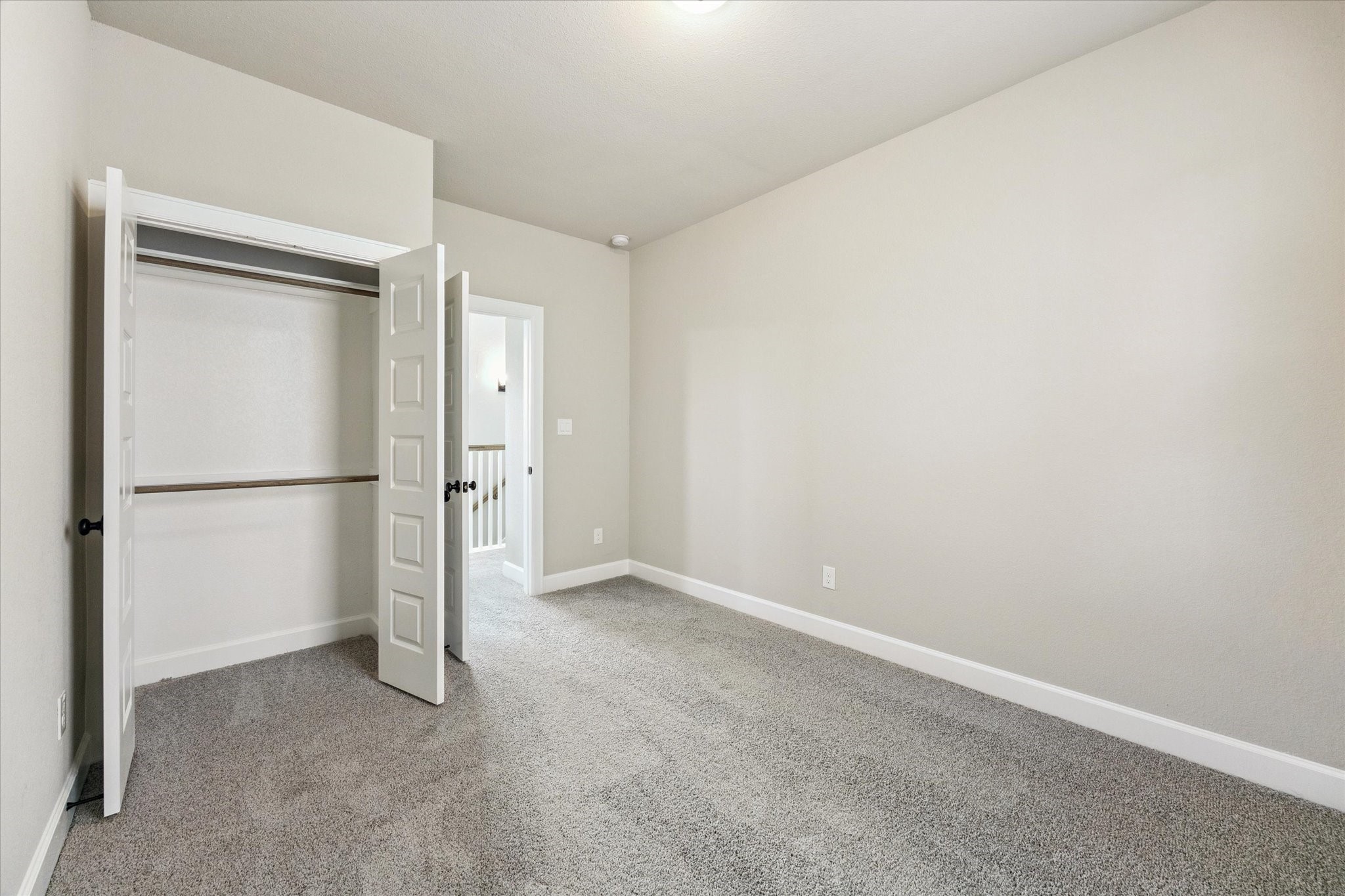 5617 Iris Harvest Drive Property Photo 8