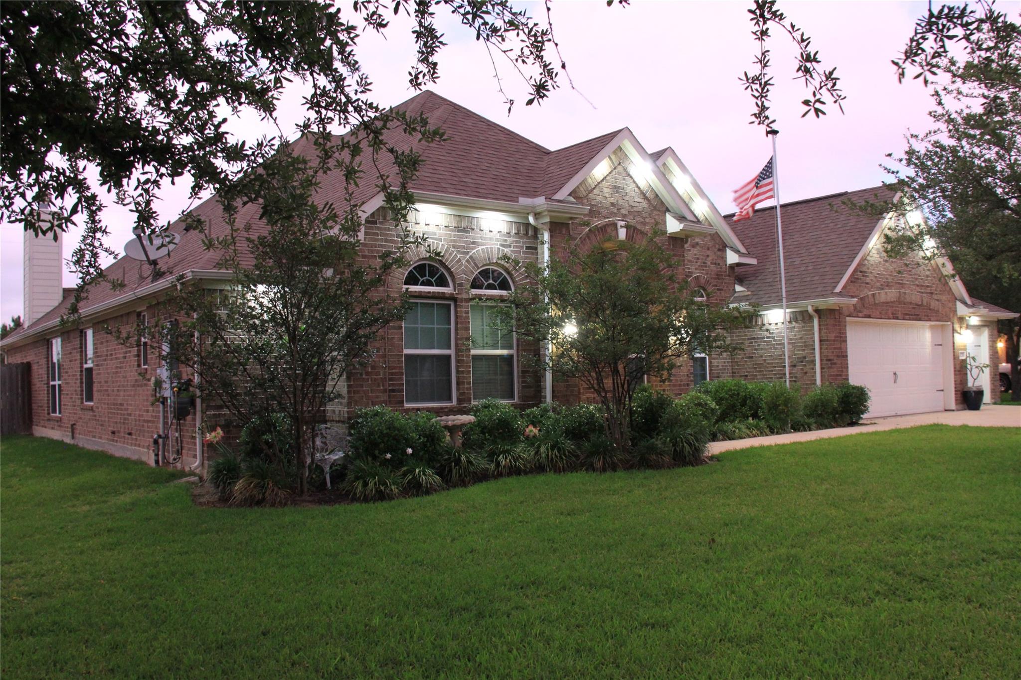 11219 Kings Point Boulevard Boulevard, Mont Belvieu Tx 77535 Property Photo 41