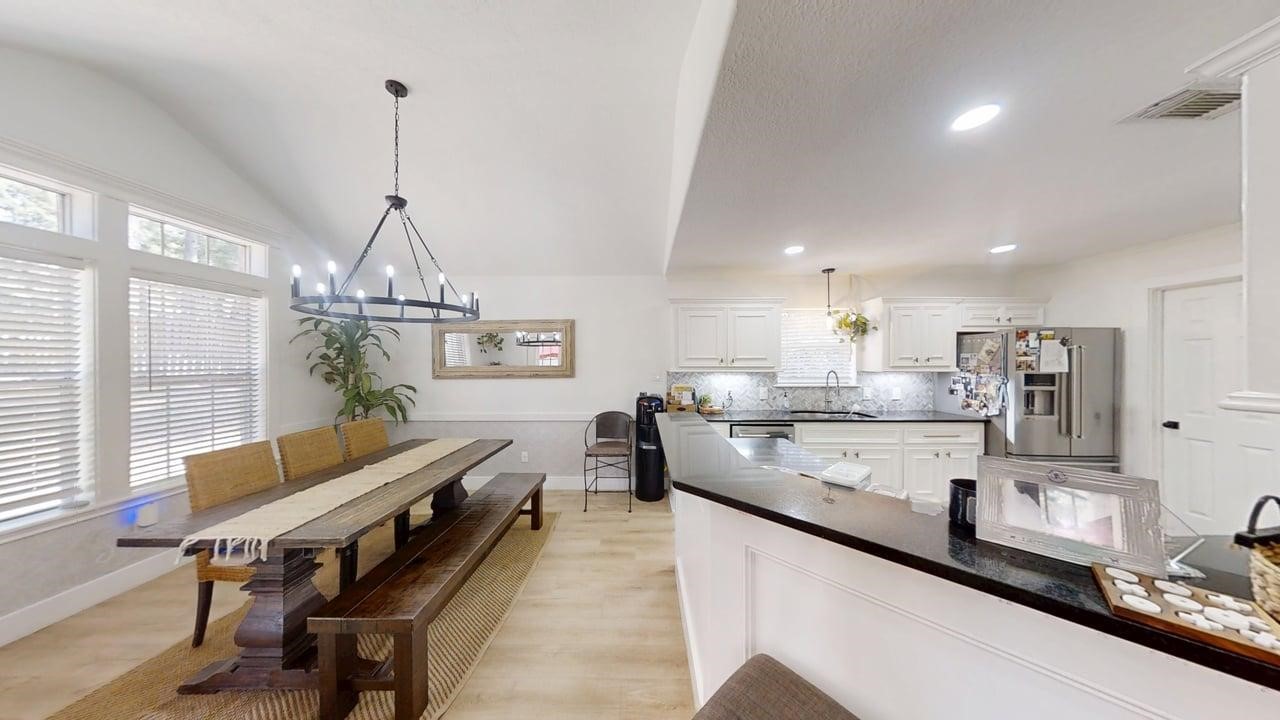 13934 Dolphin Drive Property Photo 16