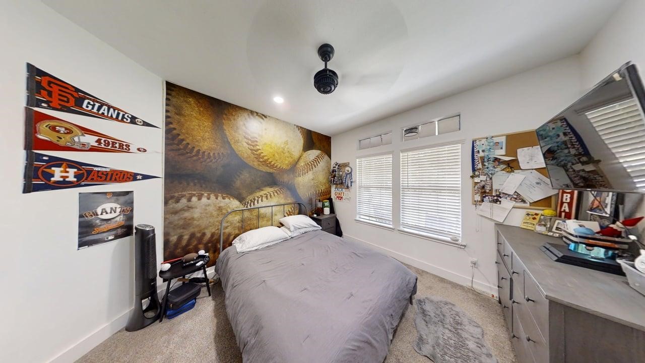 13934 Dolphin Drive Property Photo 17