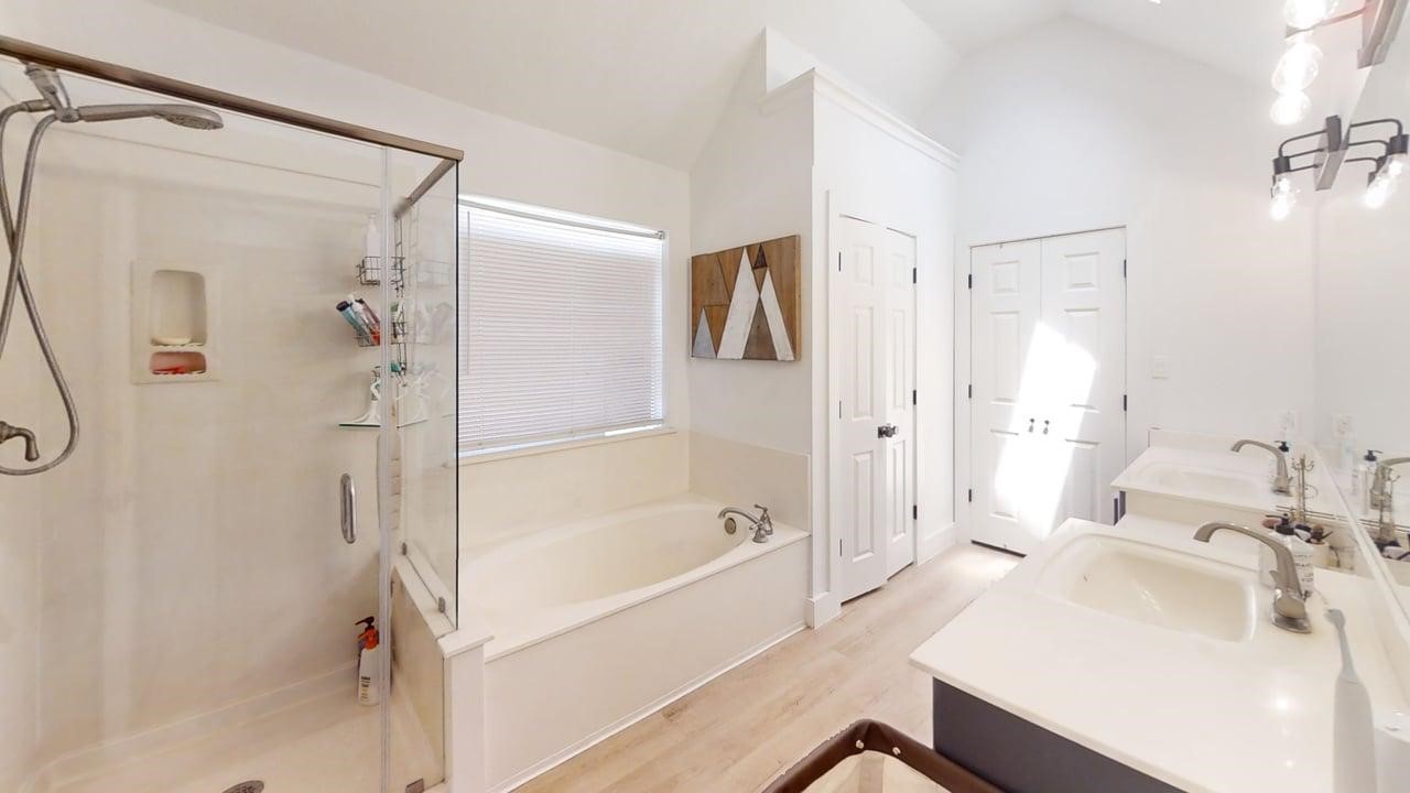 13934 Dolphin Drive Property Photo 26