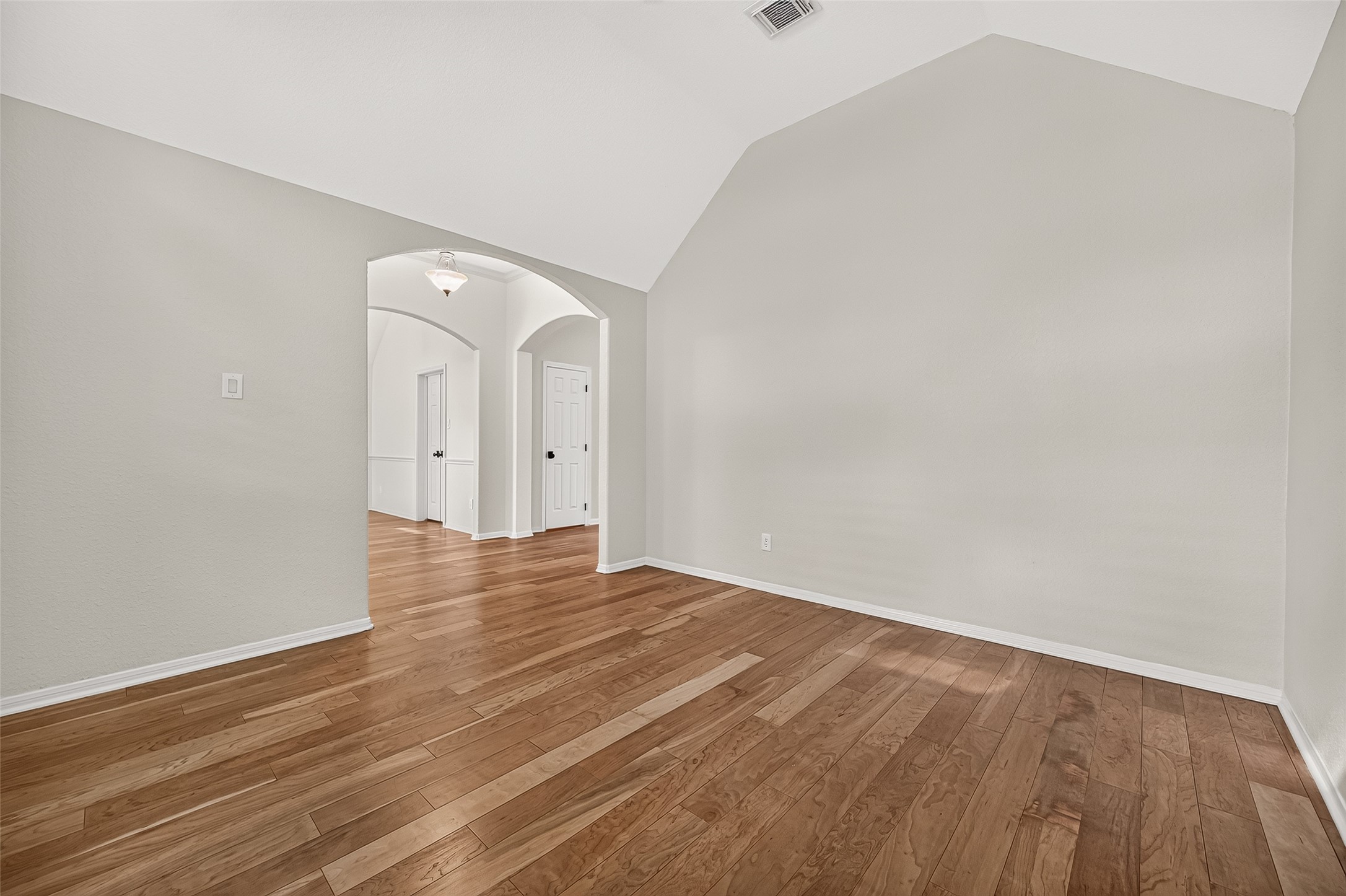 5242 Fountainbrook Lane Property Photo 13
