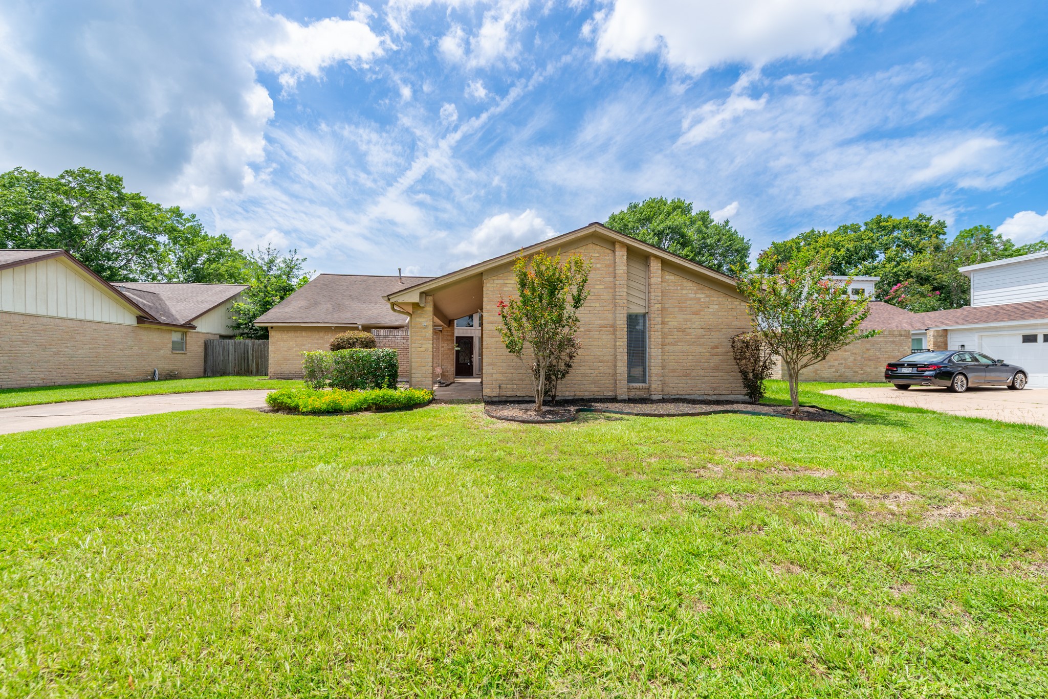 1022 White Sands Road Property Photo 1