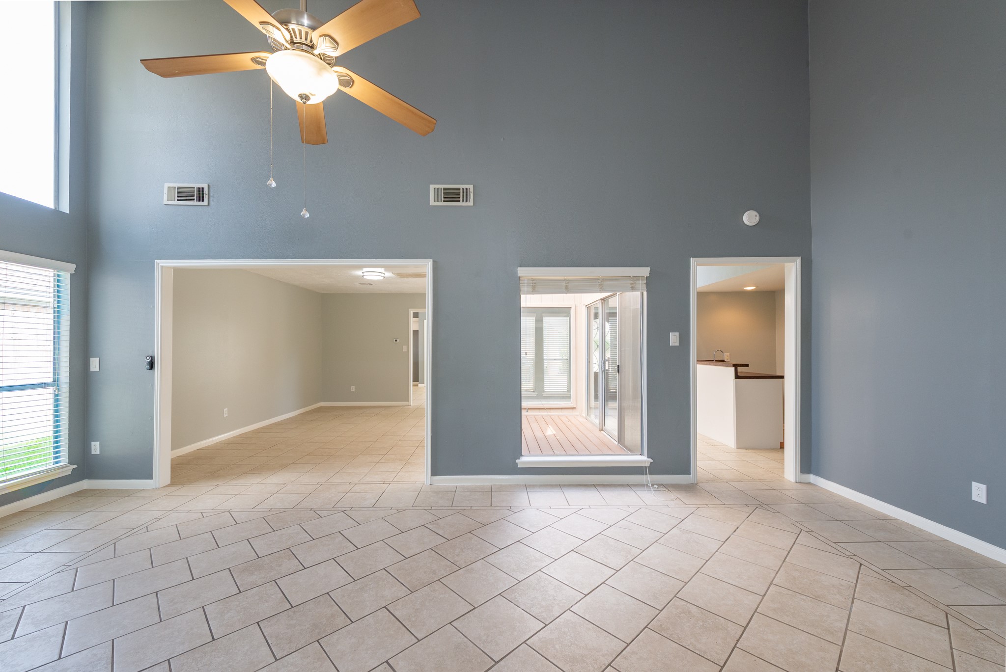 1022 White Sands Road Property Photo 15