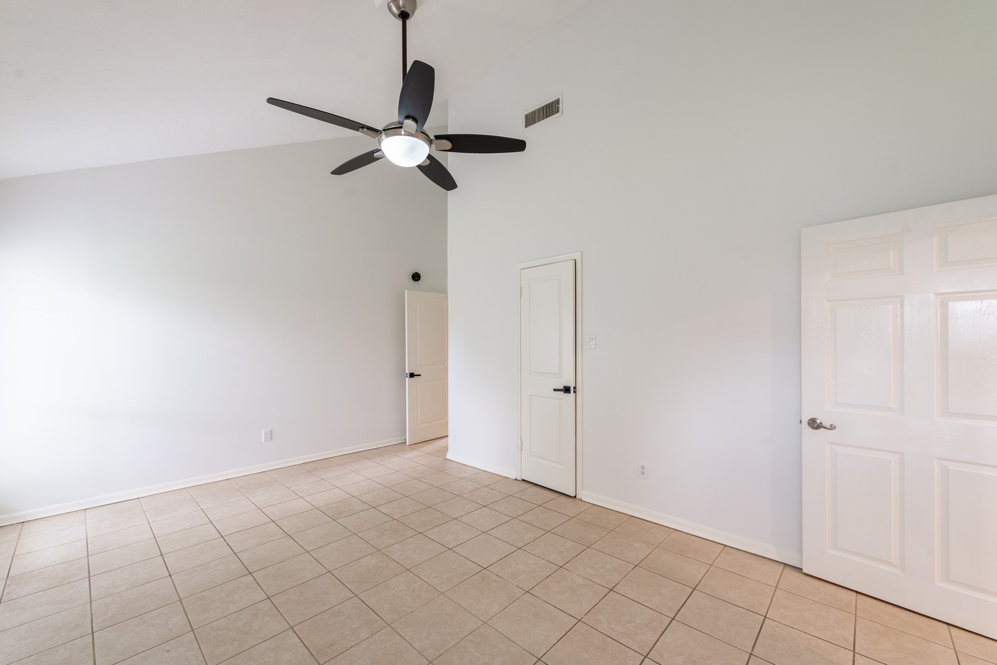 1022 White Sands Road Property Photo 19