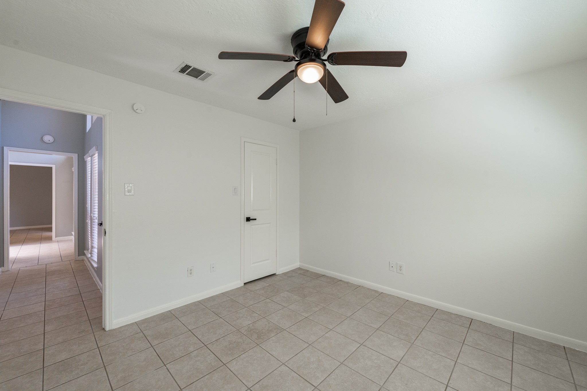 1022 White Sands Road Property Photo 25