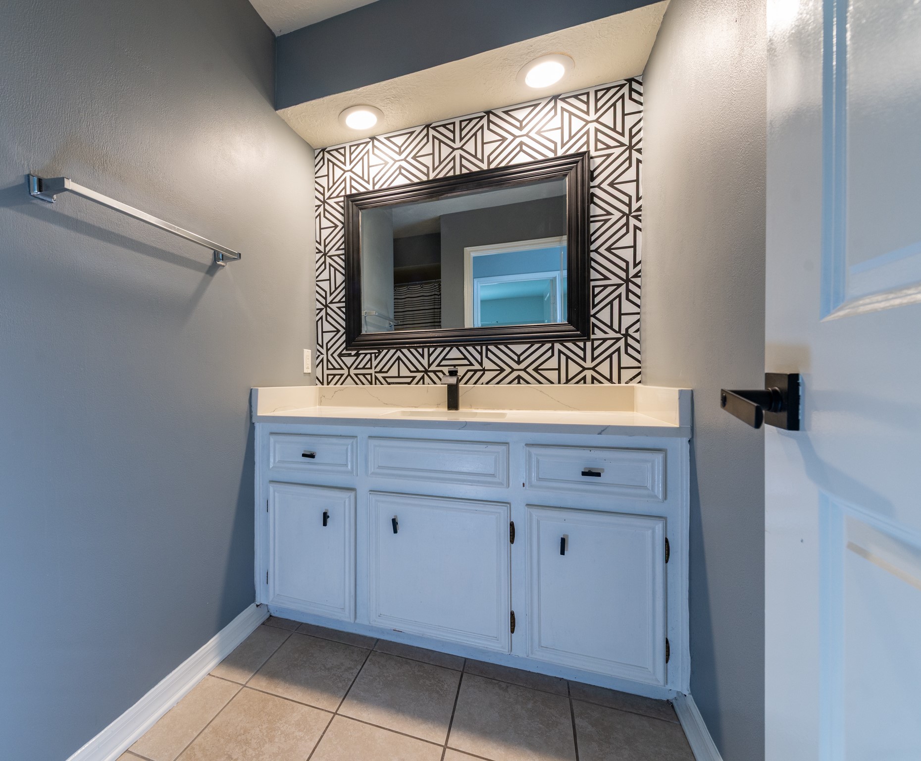 1022 White Sands Road Property Photo 28