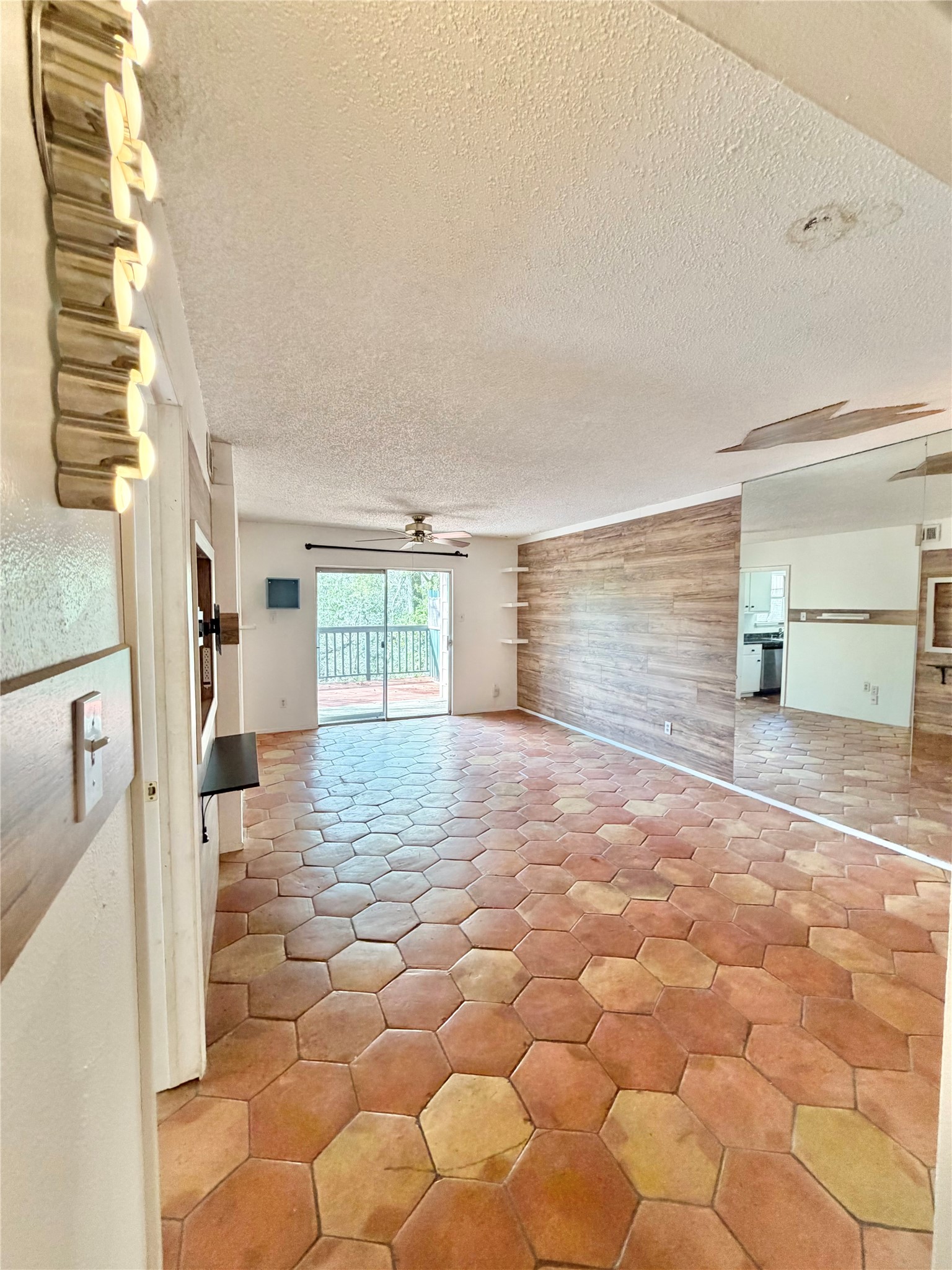 8281 Kingsbrook Road 256 Property Photo 7
