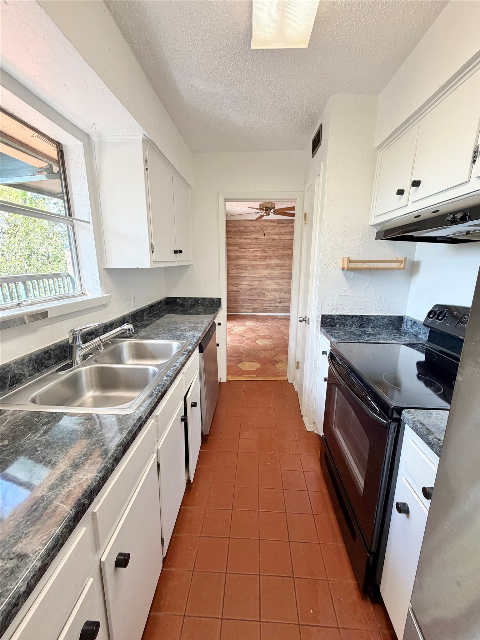 8281 Kingsbrook Road 256 Property Photo 17