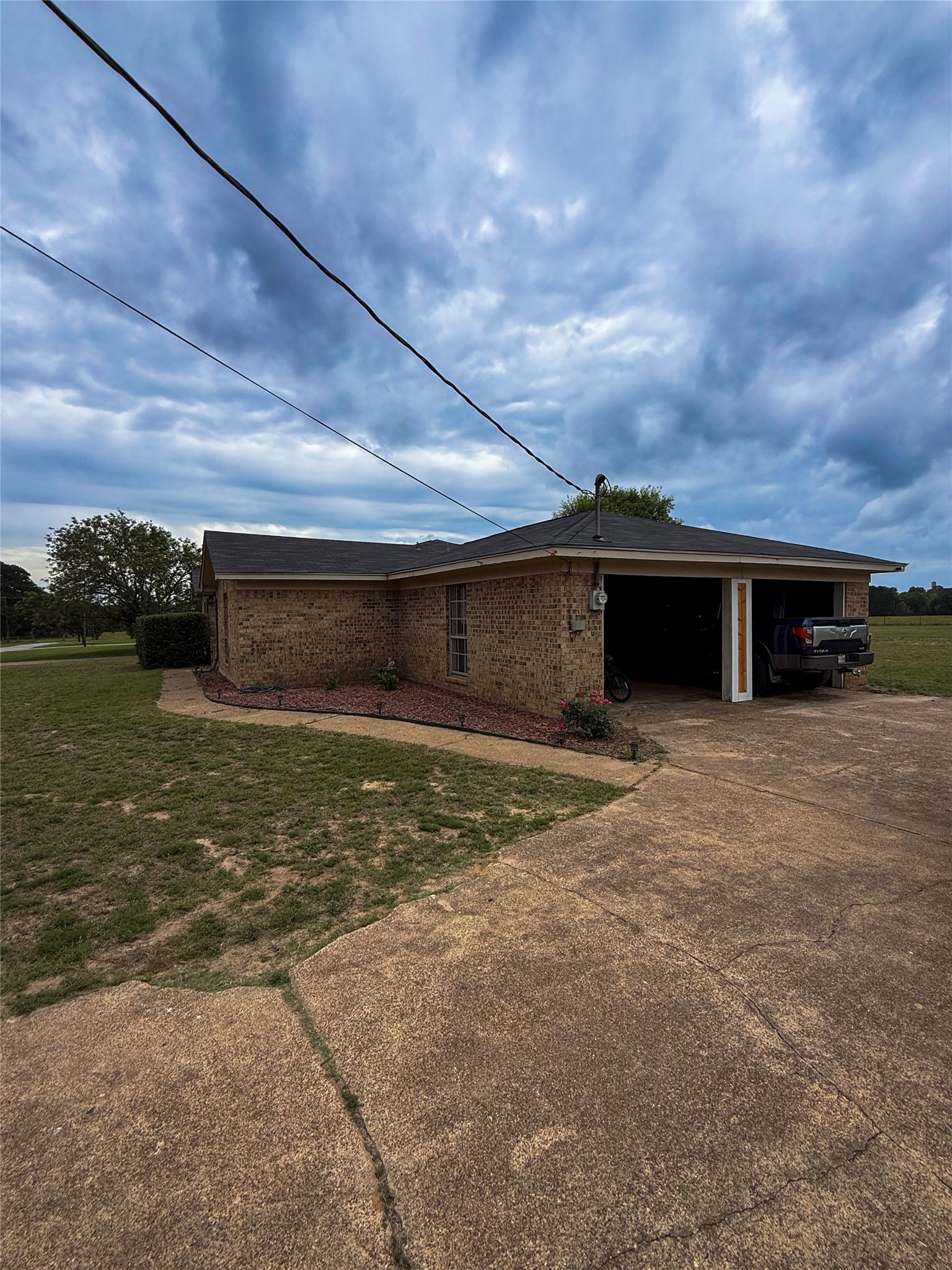 616 Lakeview Drive Property Photo 31