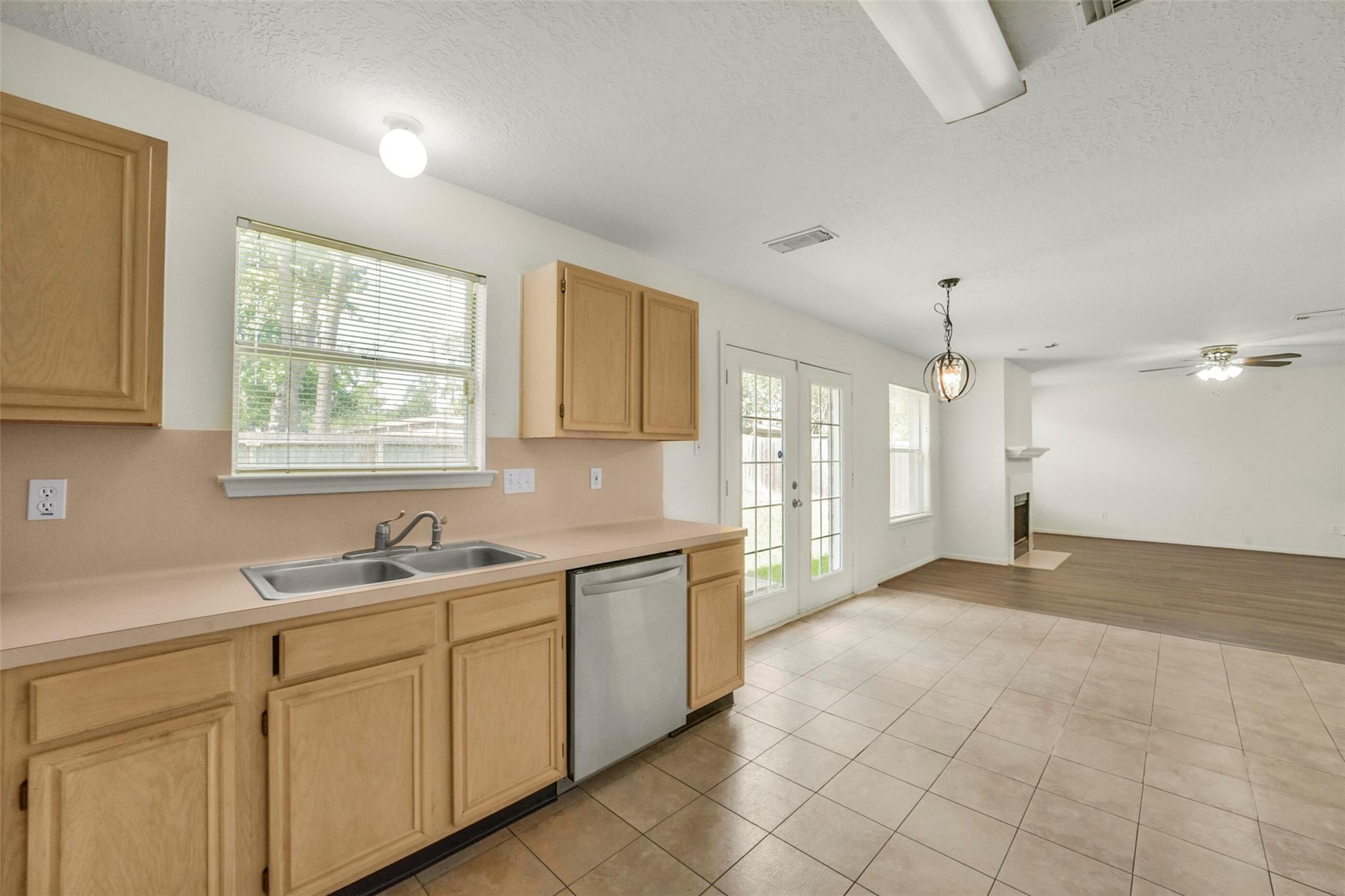 12739 Timbermeadow Drive Property Photo 13